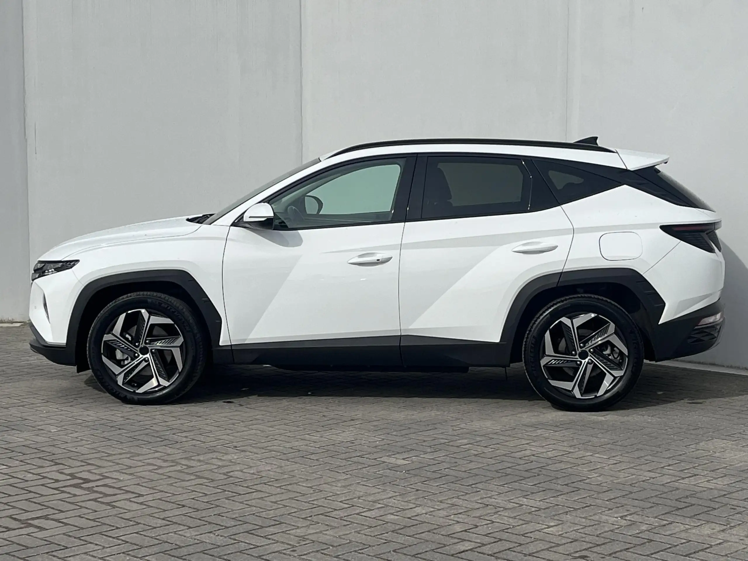 Hyundai - TUCSON