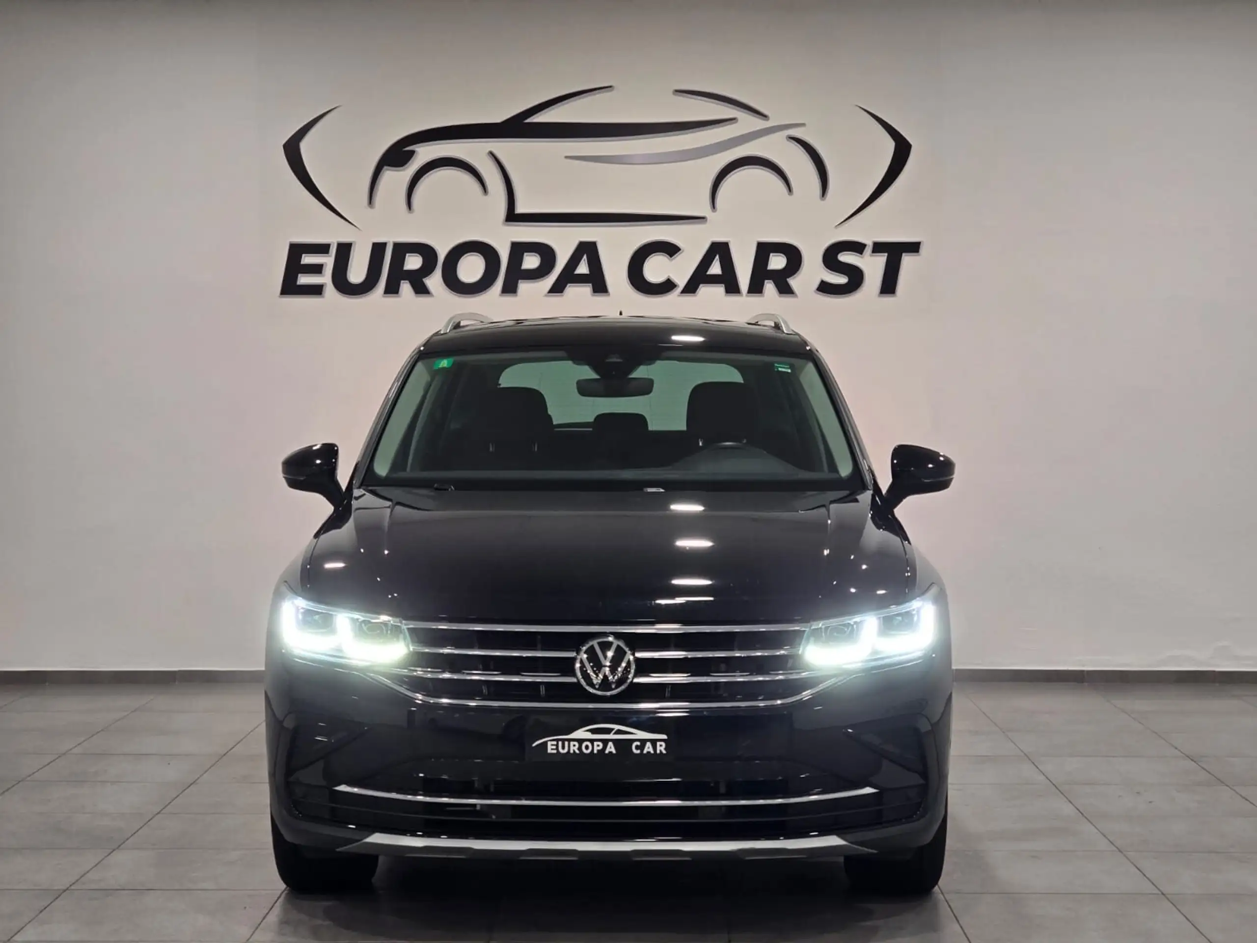 Volkswagen - Tiguan