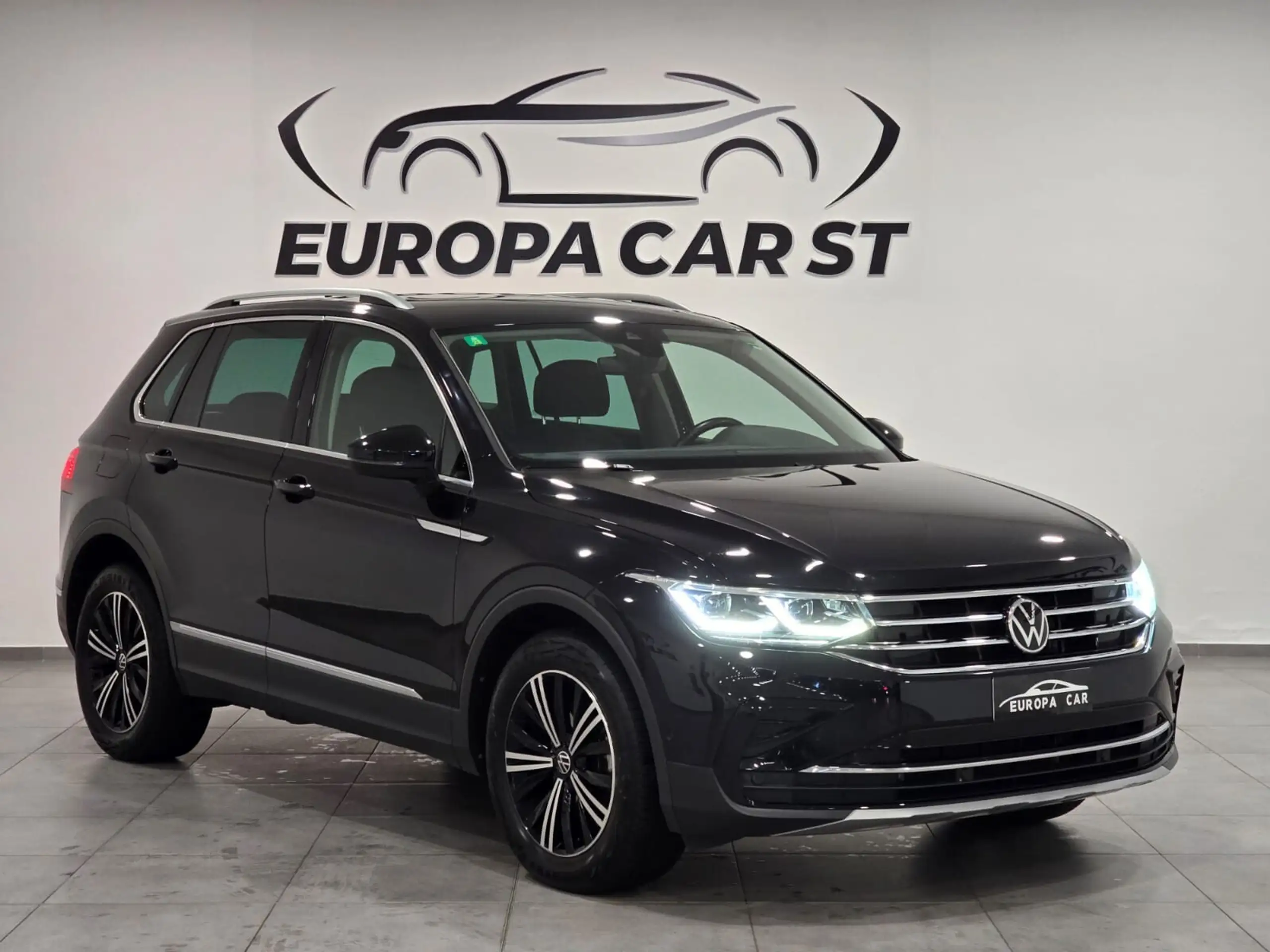 Volkswagen - Tiguan