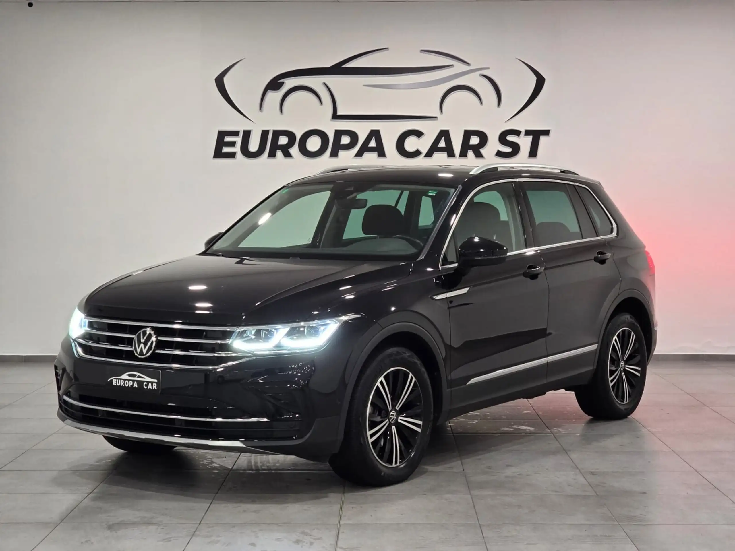 Volkswagen - Tiguan