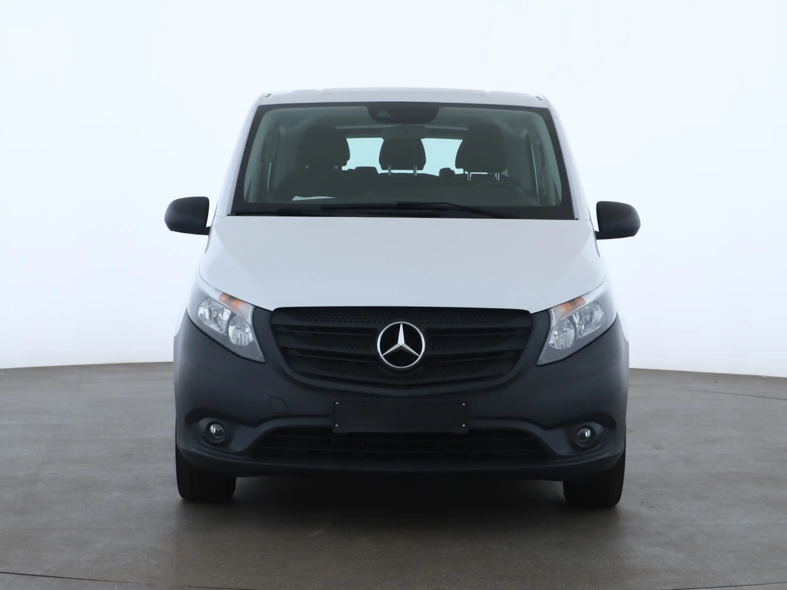 Mercedes-Benz - Vito