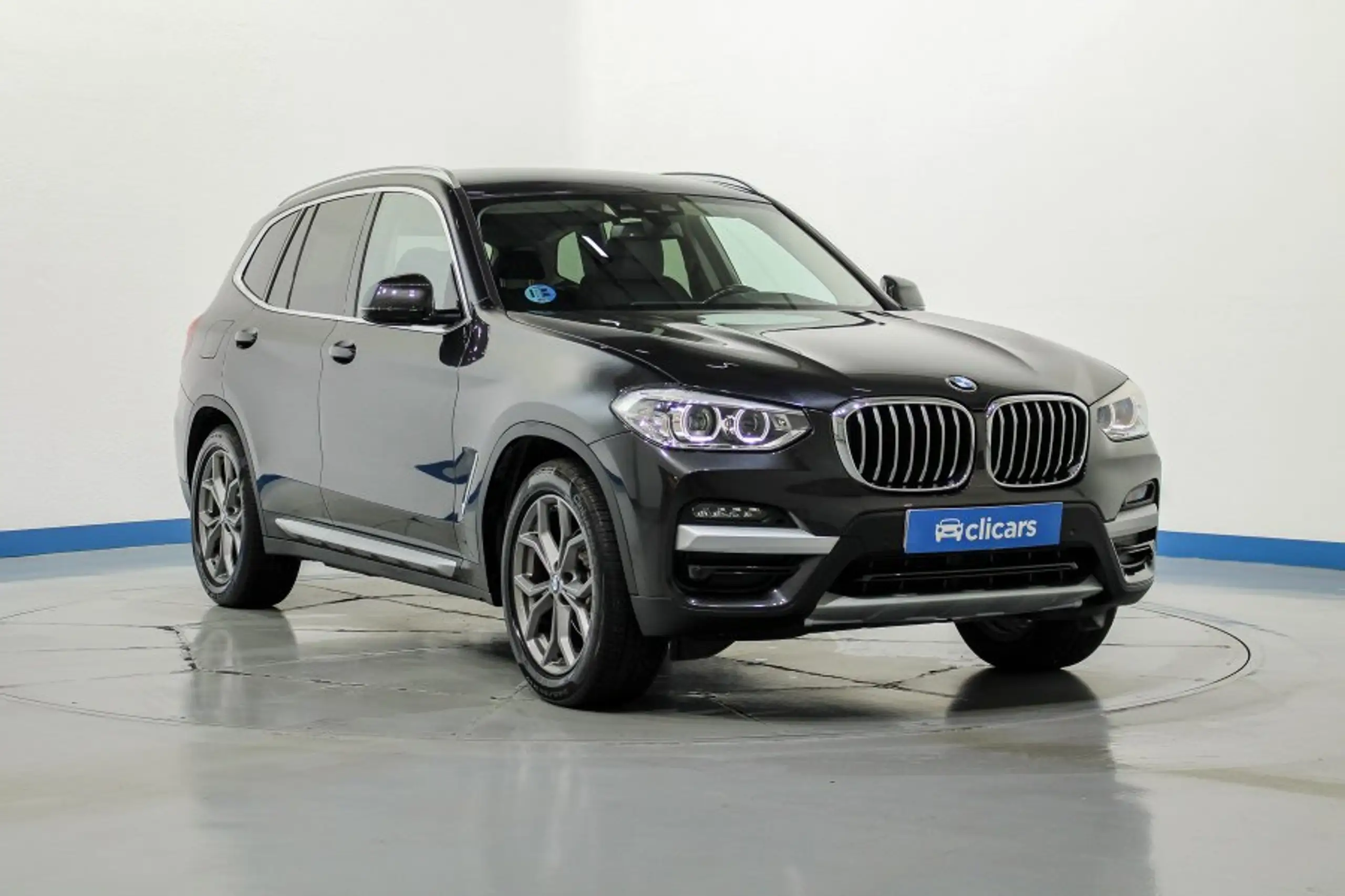 BMW - X3