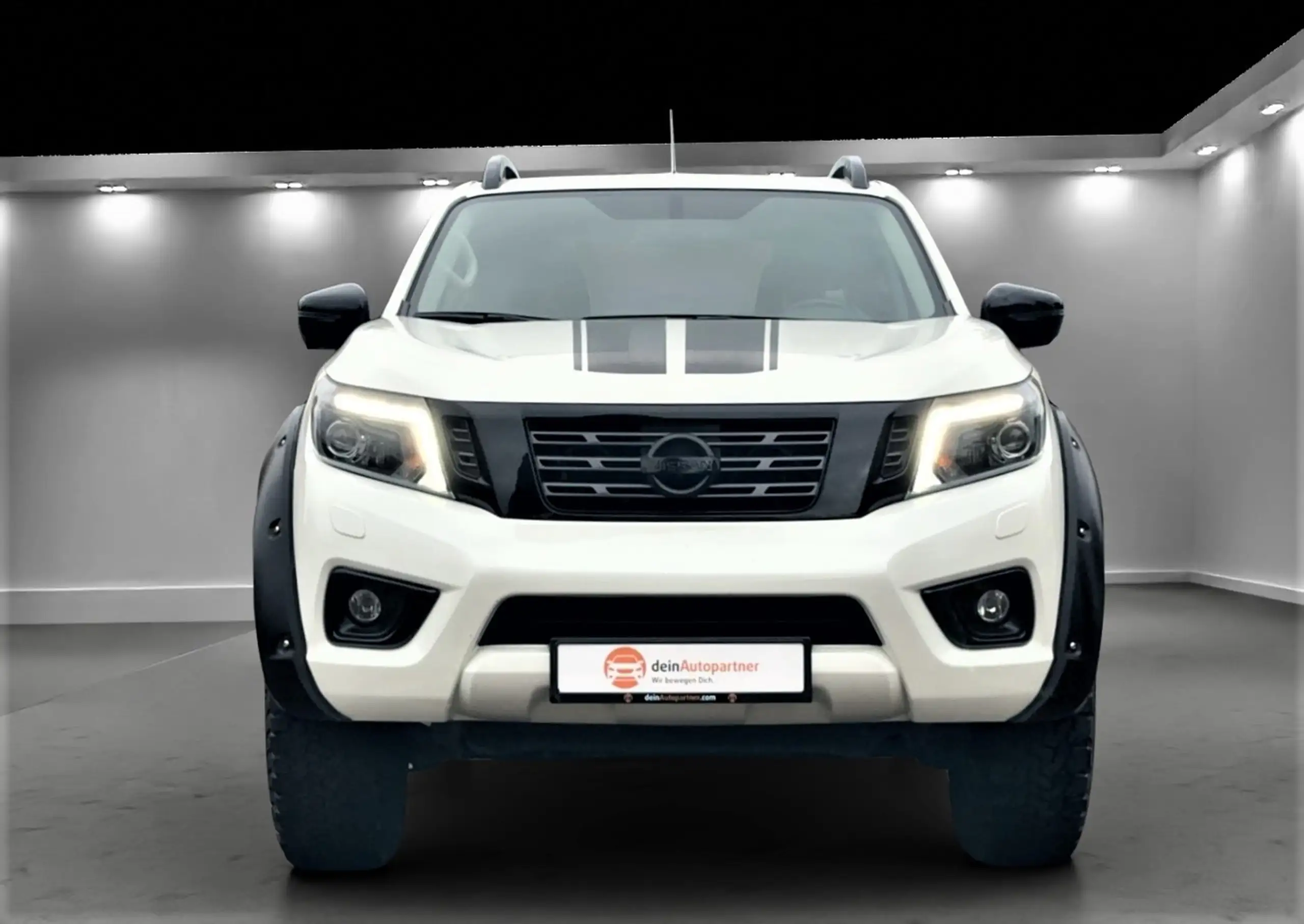 Nissan - Navara