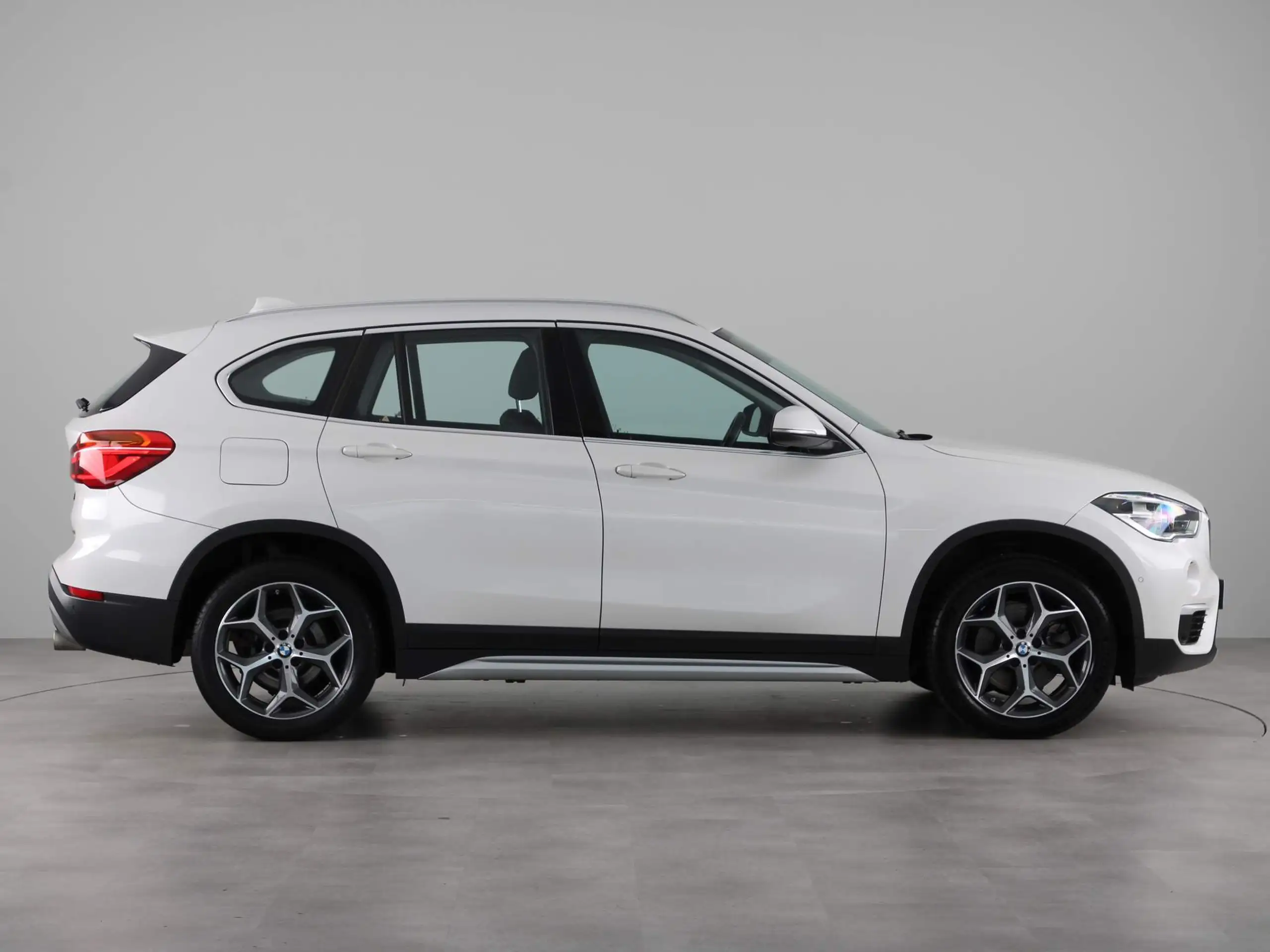 BMW - X1