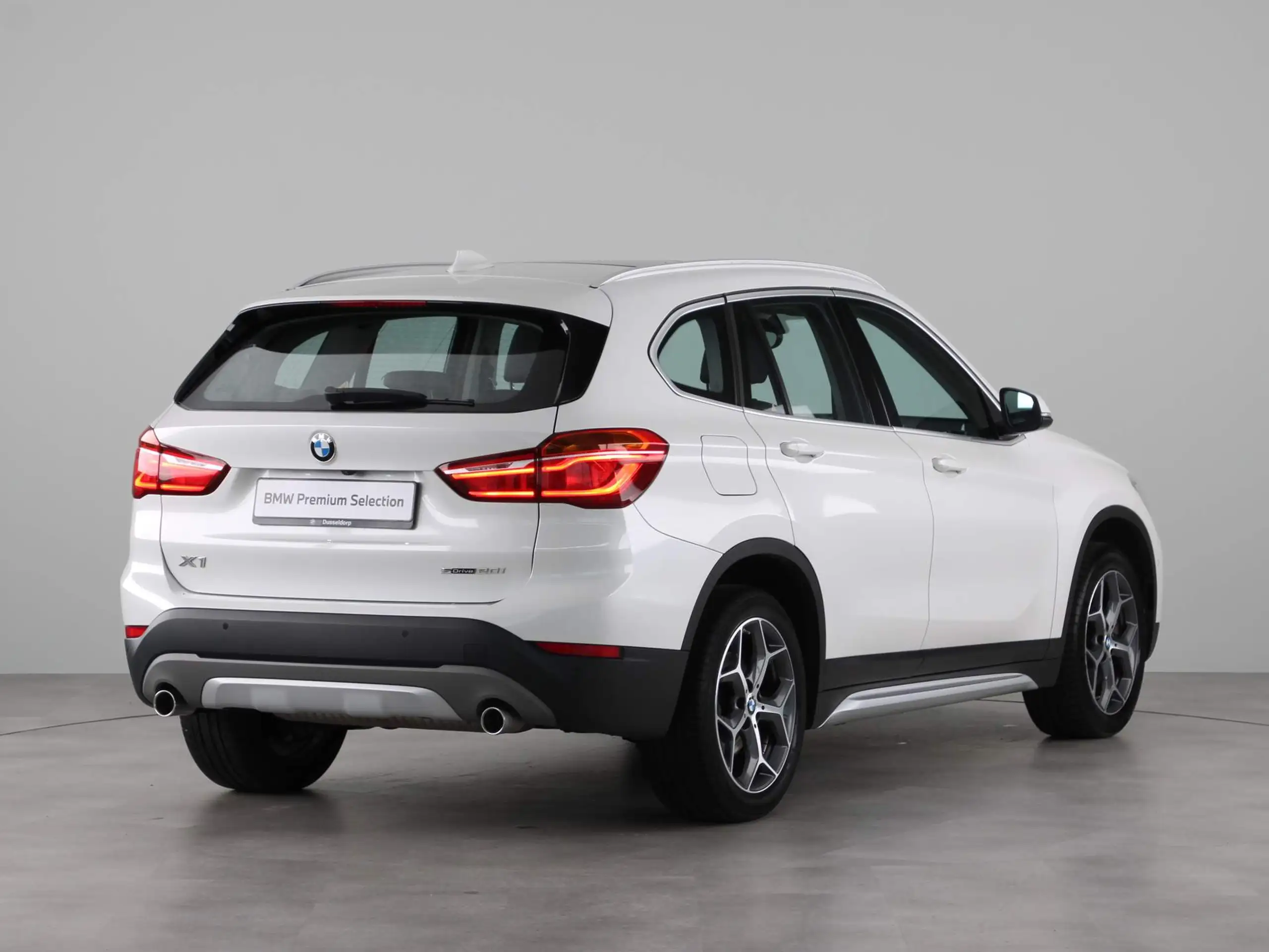 BMW - X1