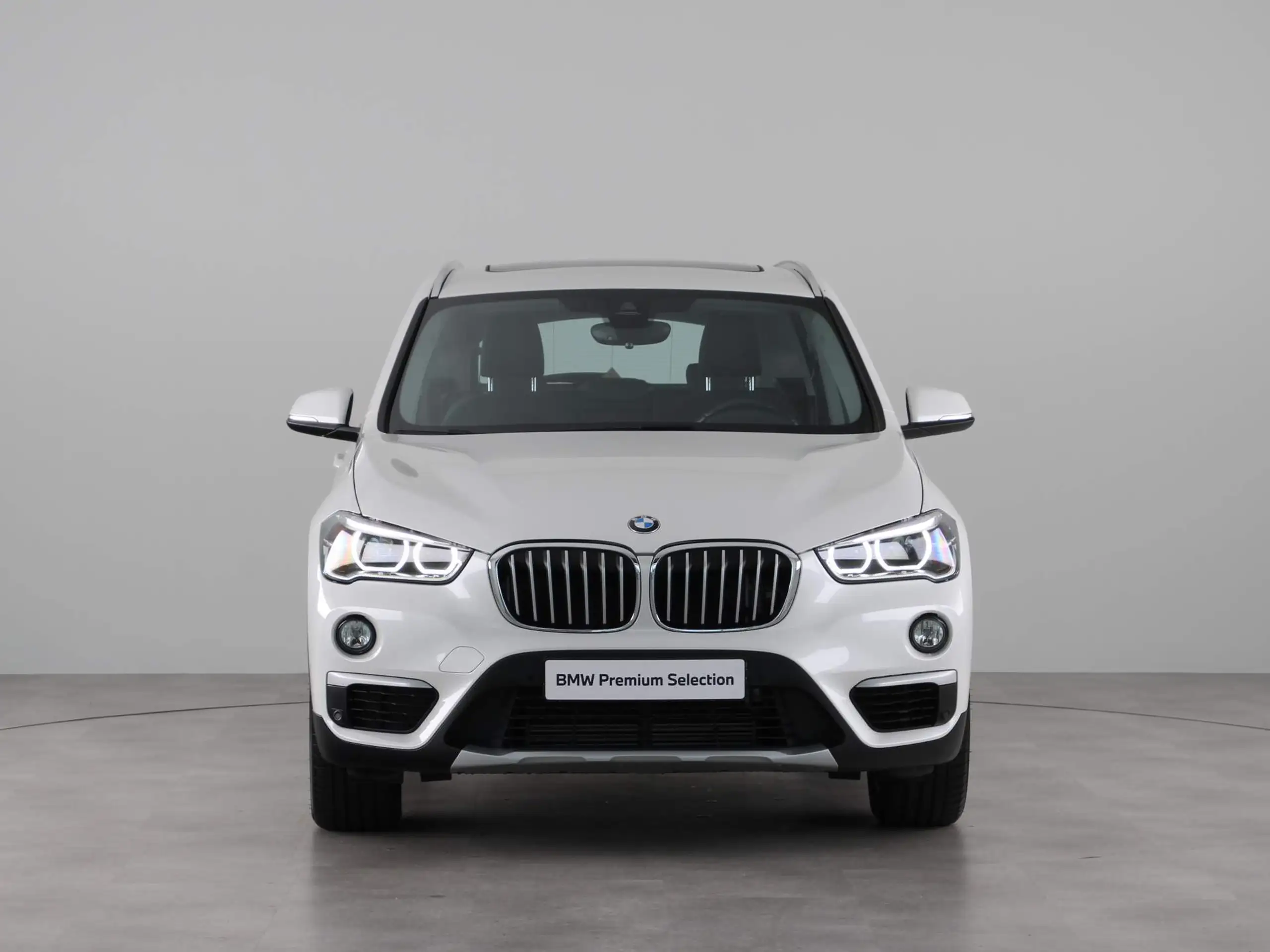 BMW - X1