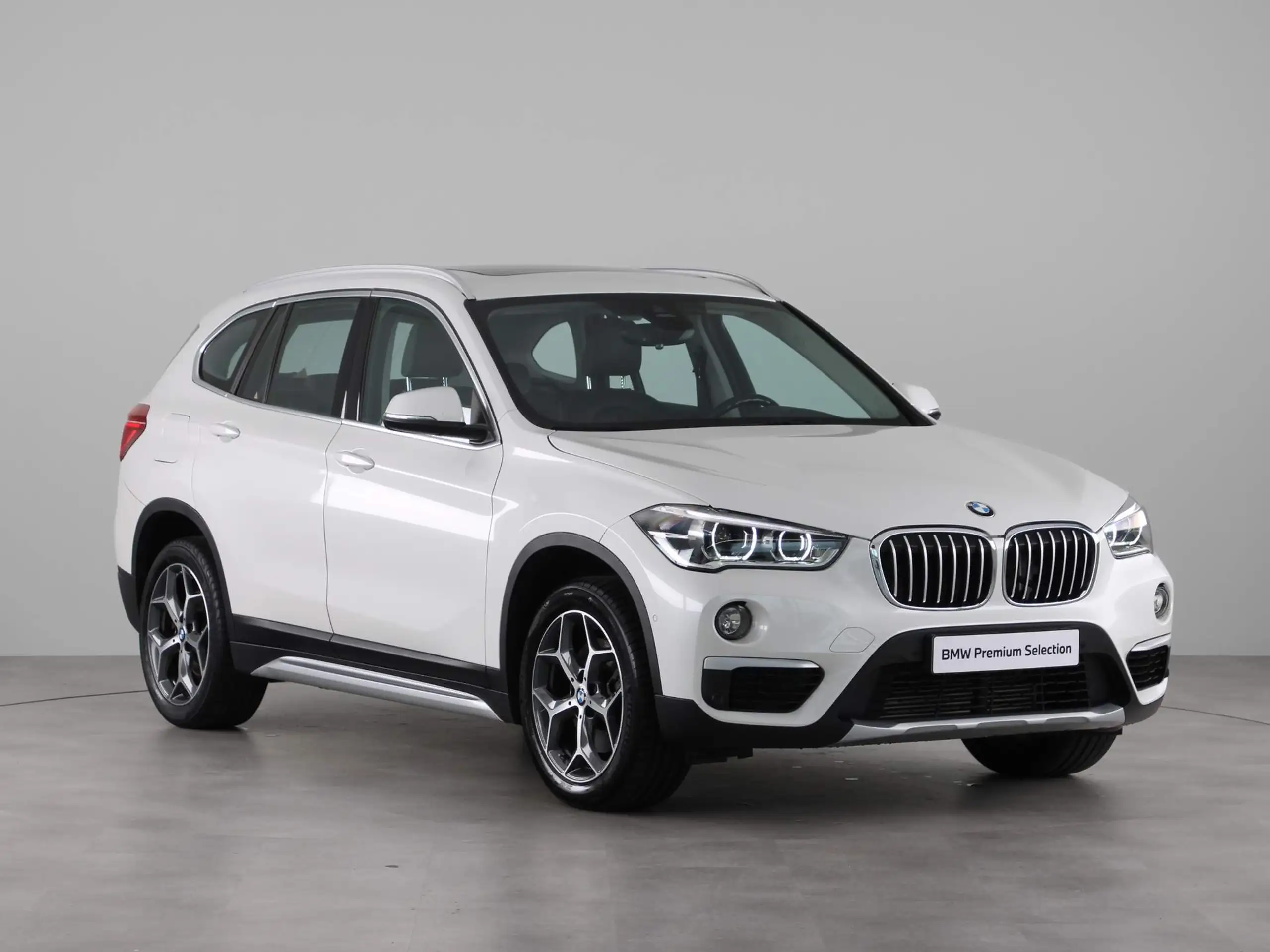 BMW - X1