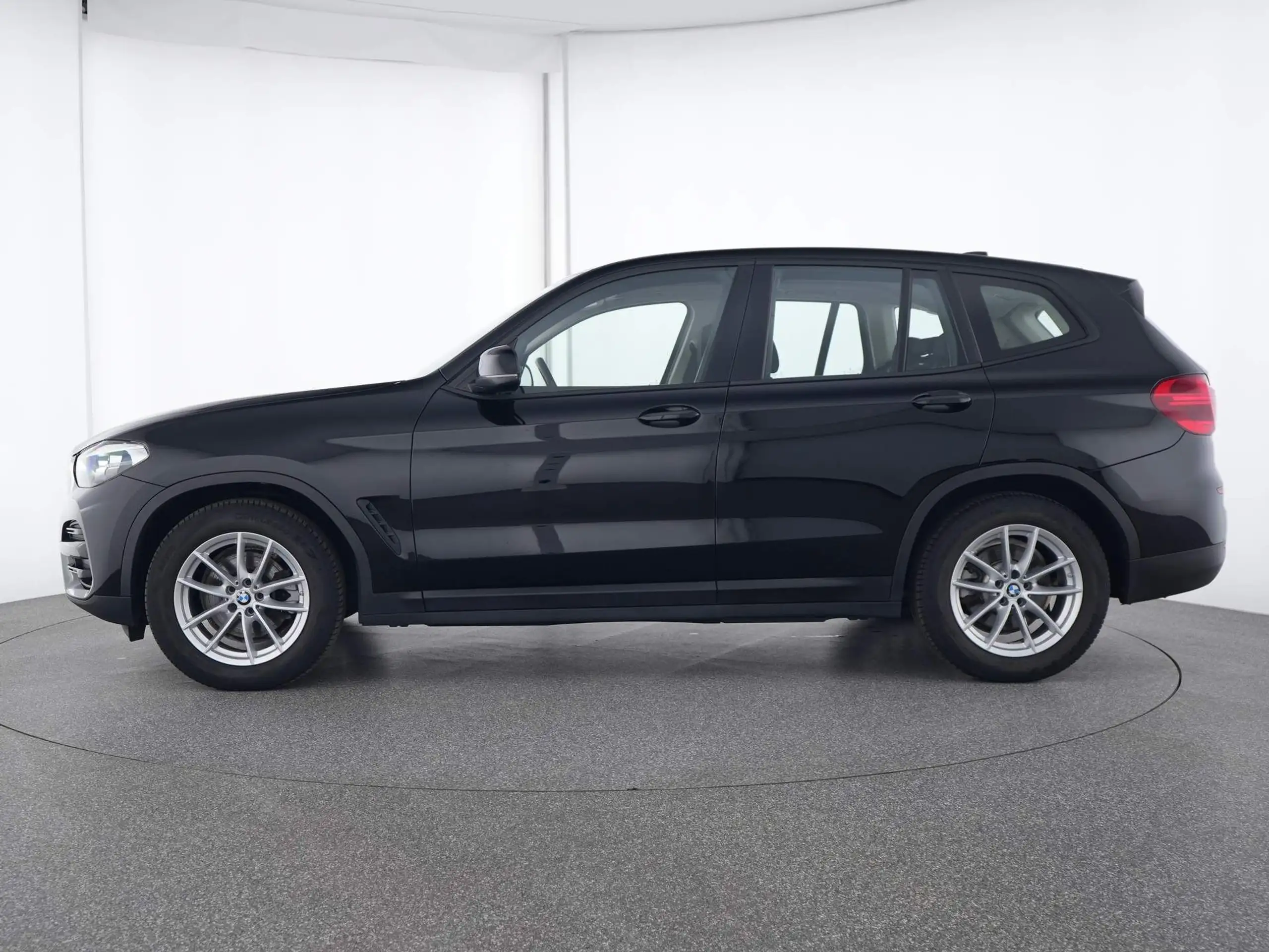 BMW - X3