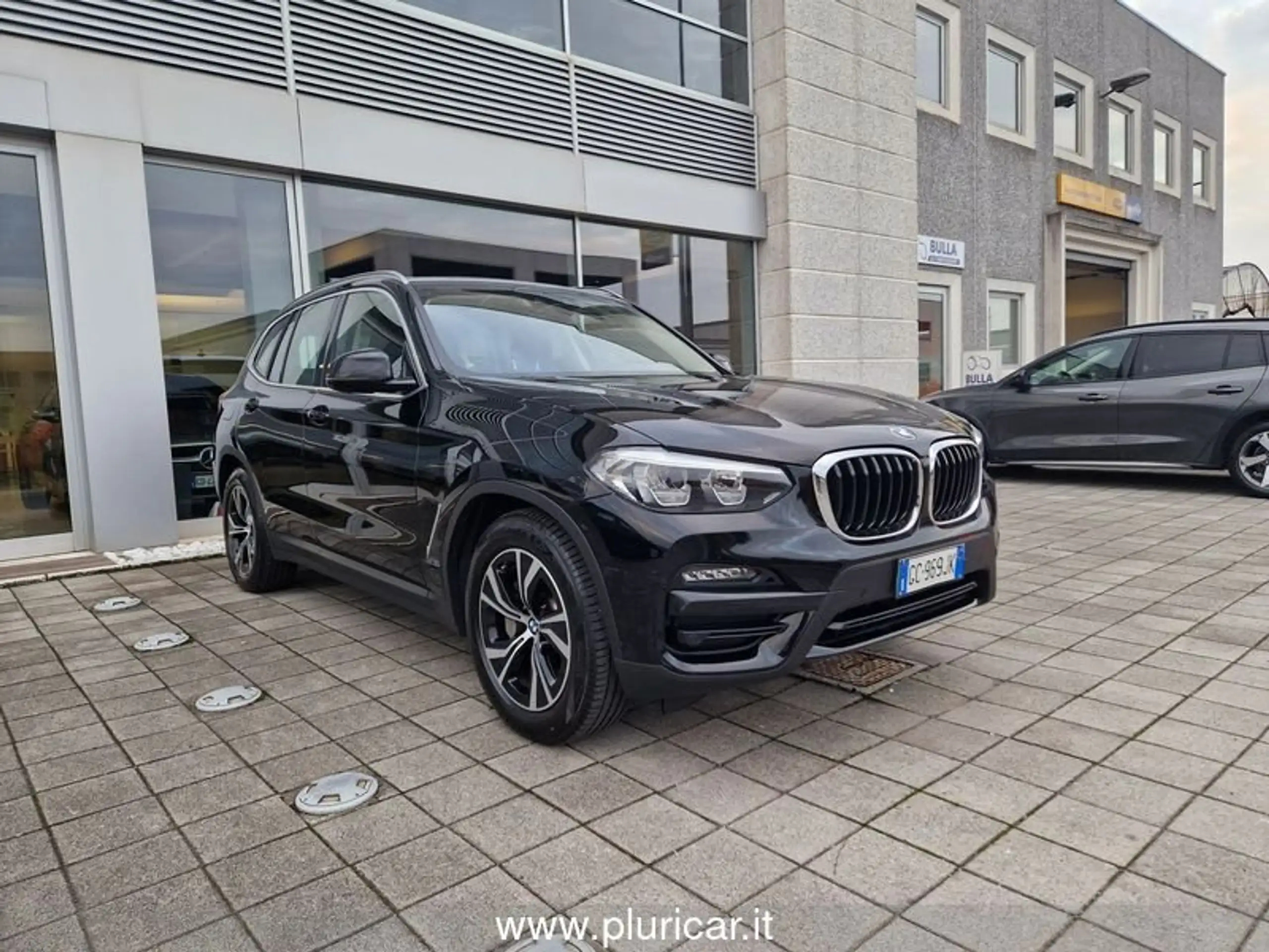 BMW - X3