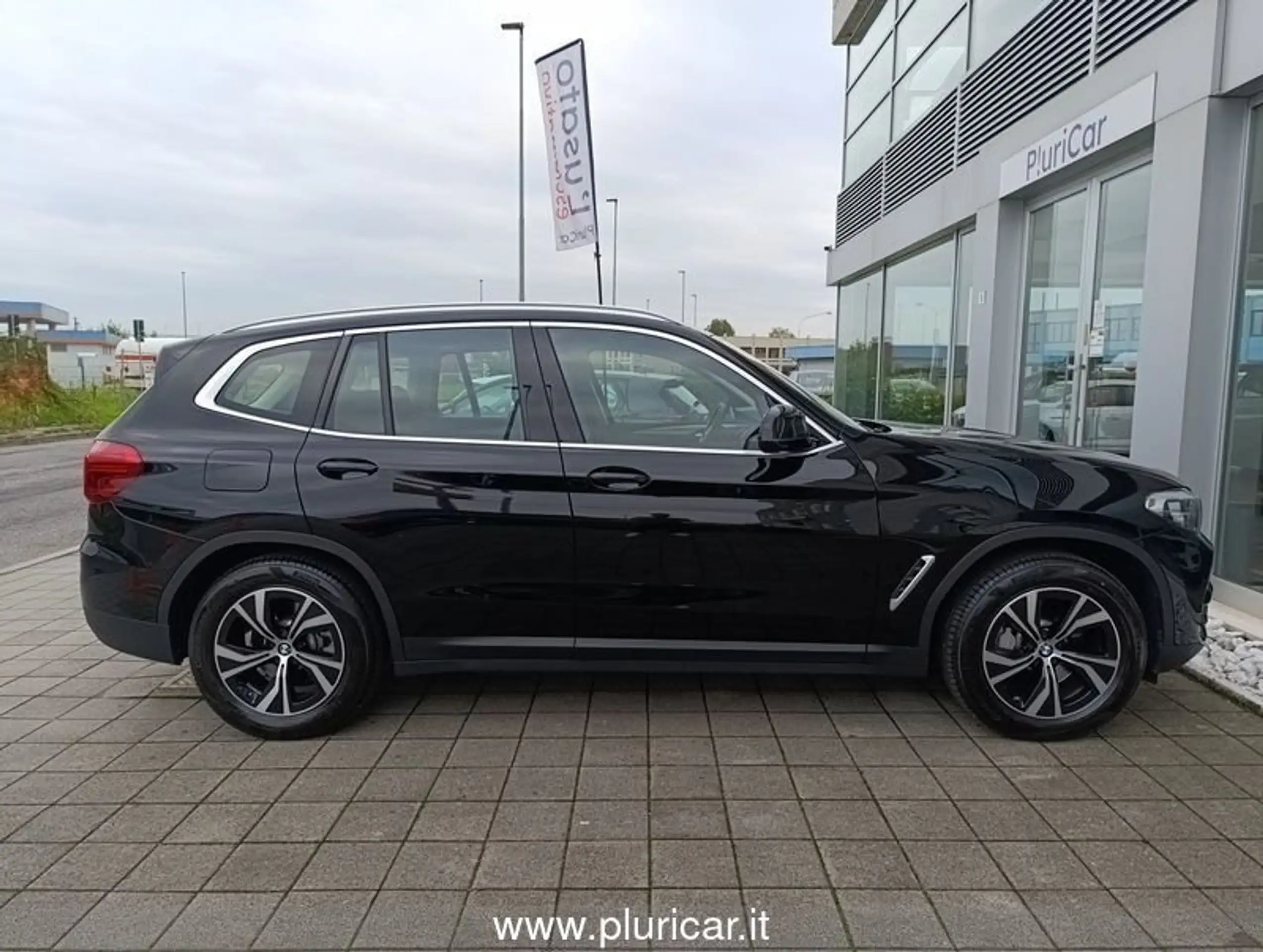 BMW - X3