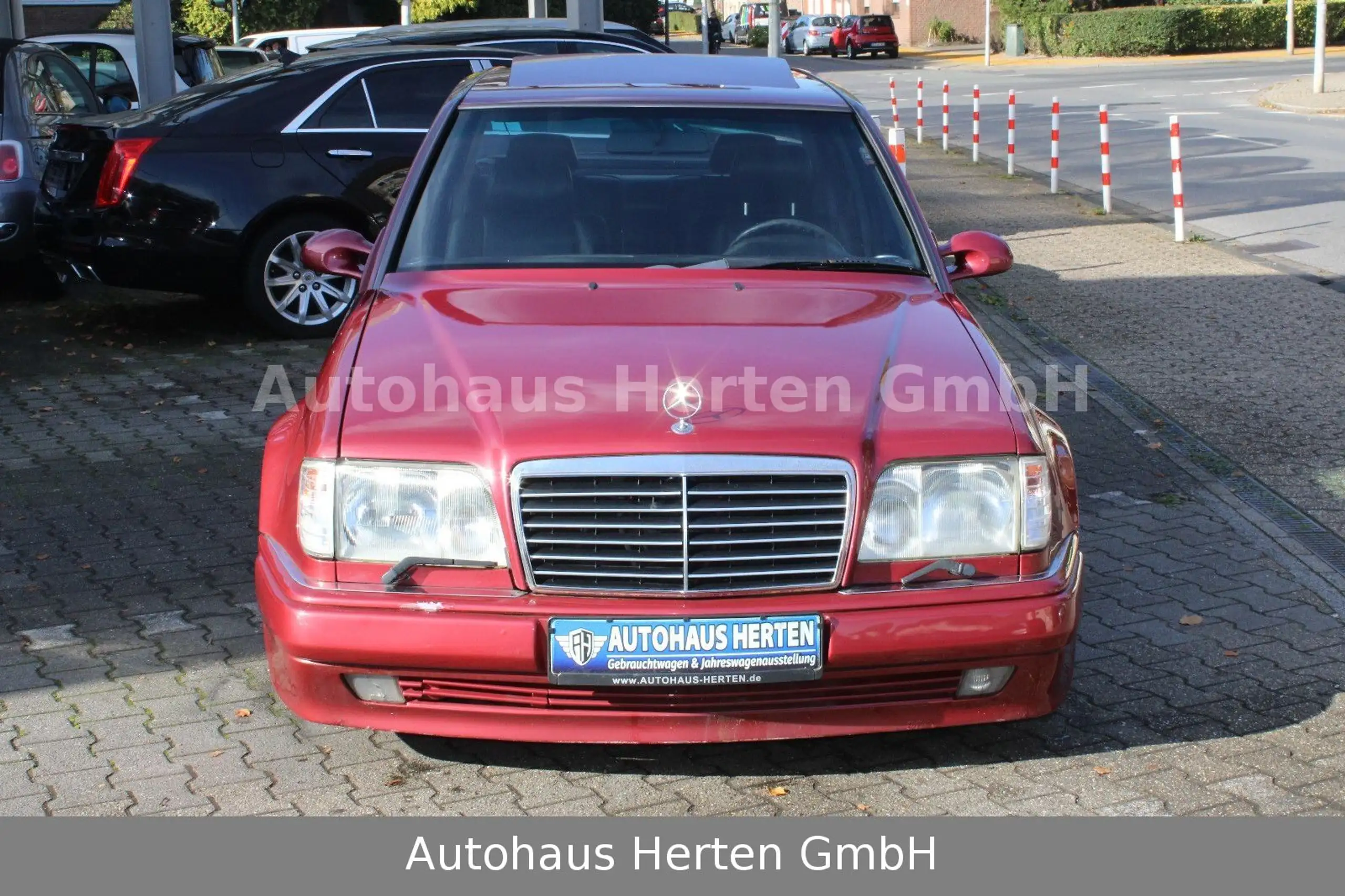 Mercedes-Benz - E 500