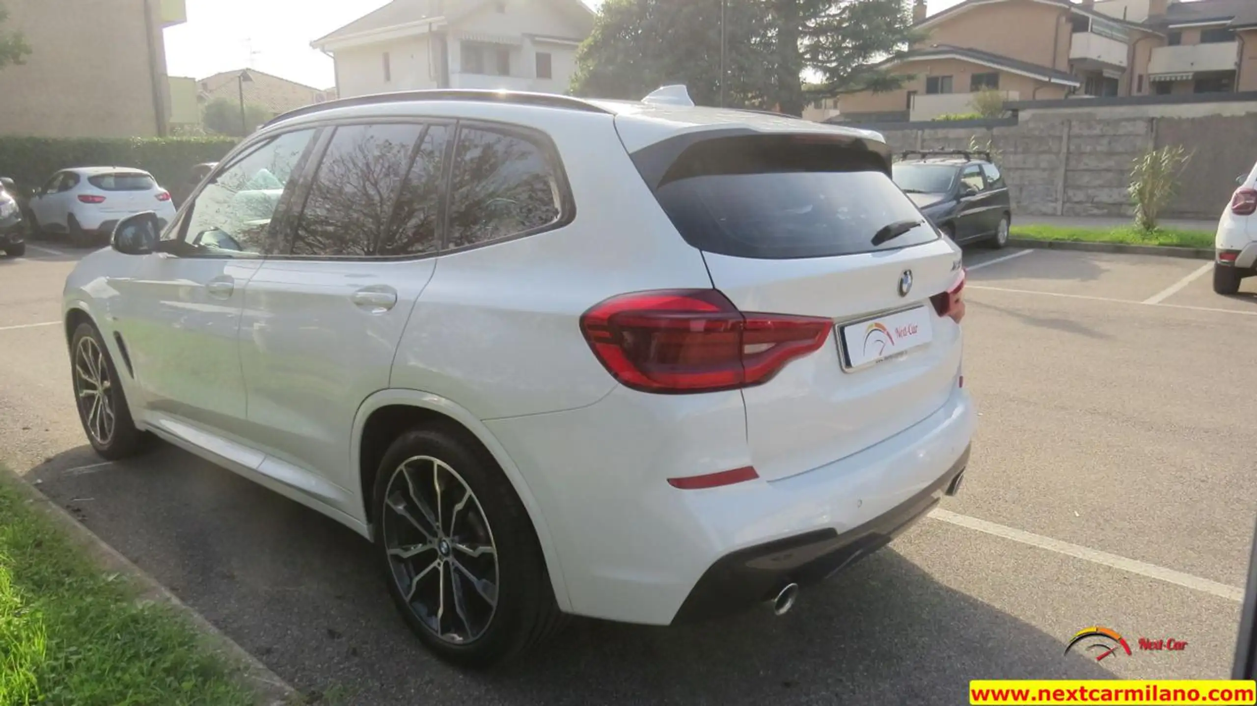 BMW - X3