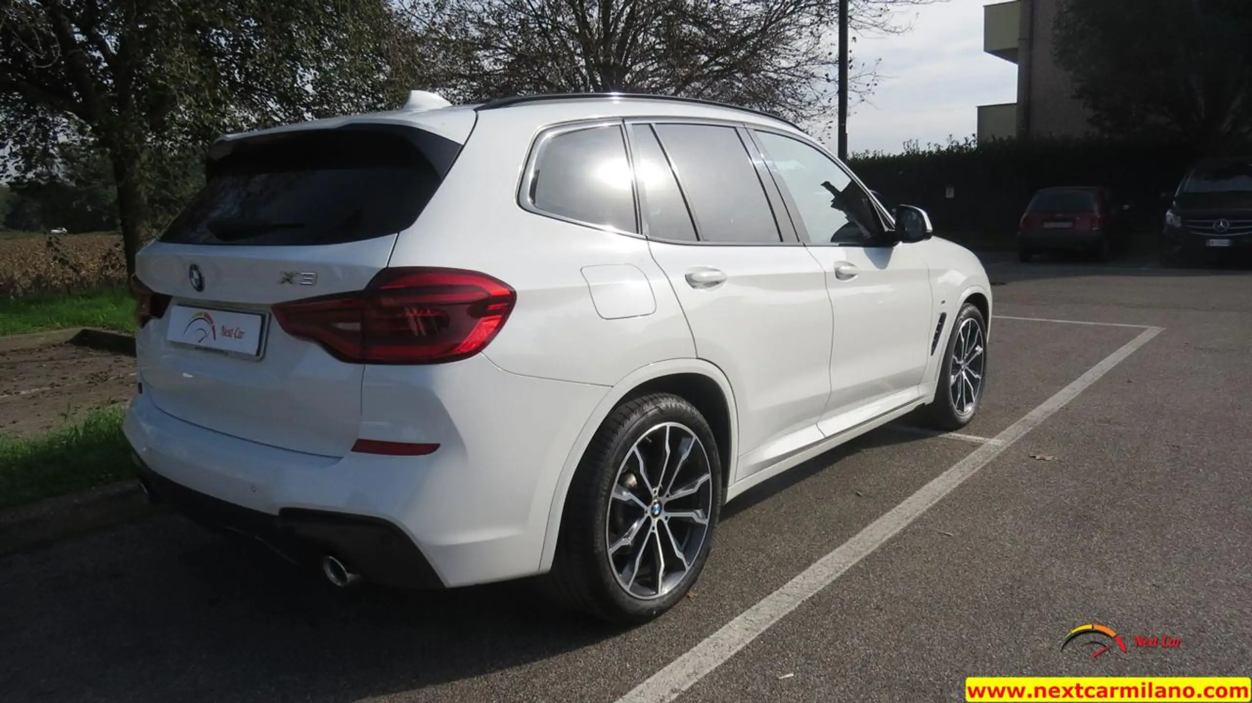 BMW - X3