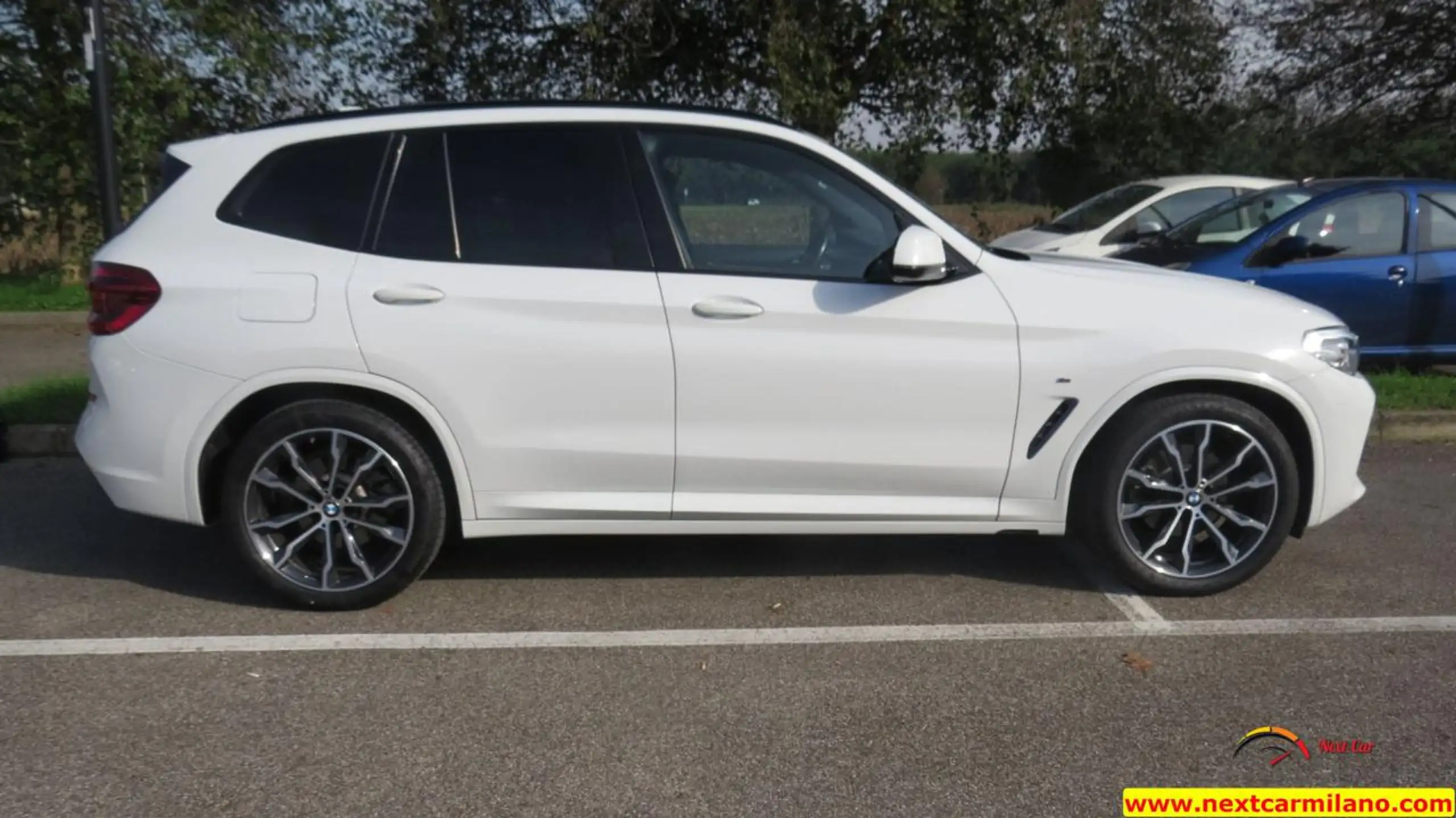 BMW - X3