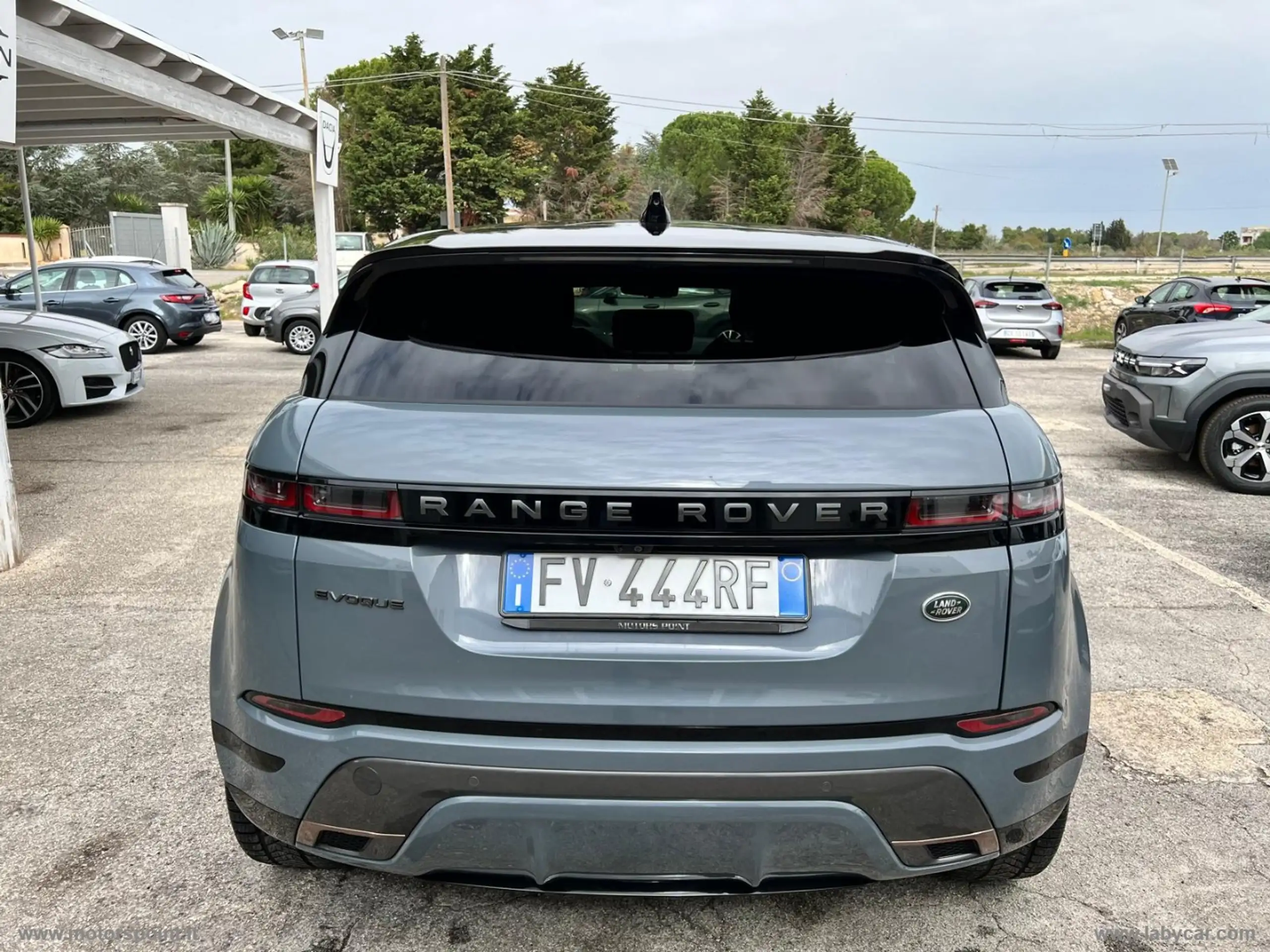 Land Rover - Range Rover Evoque