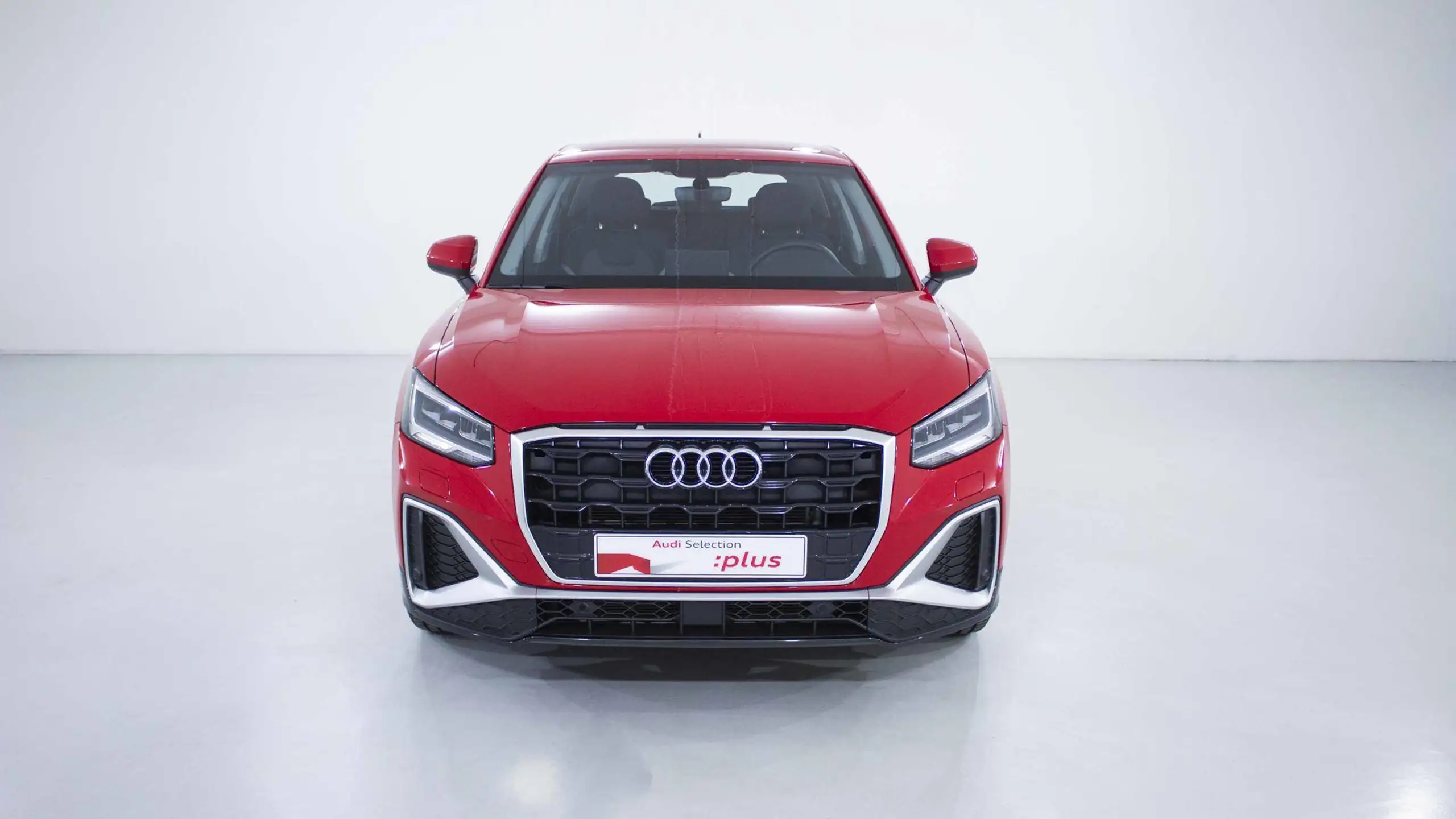 Audi - Q2