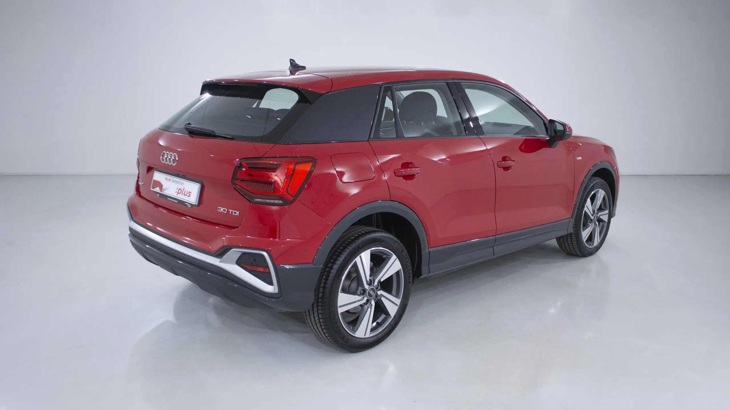 Audi - Q2