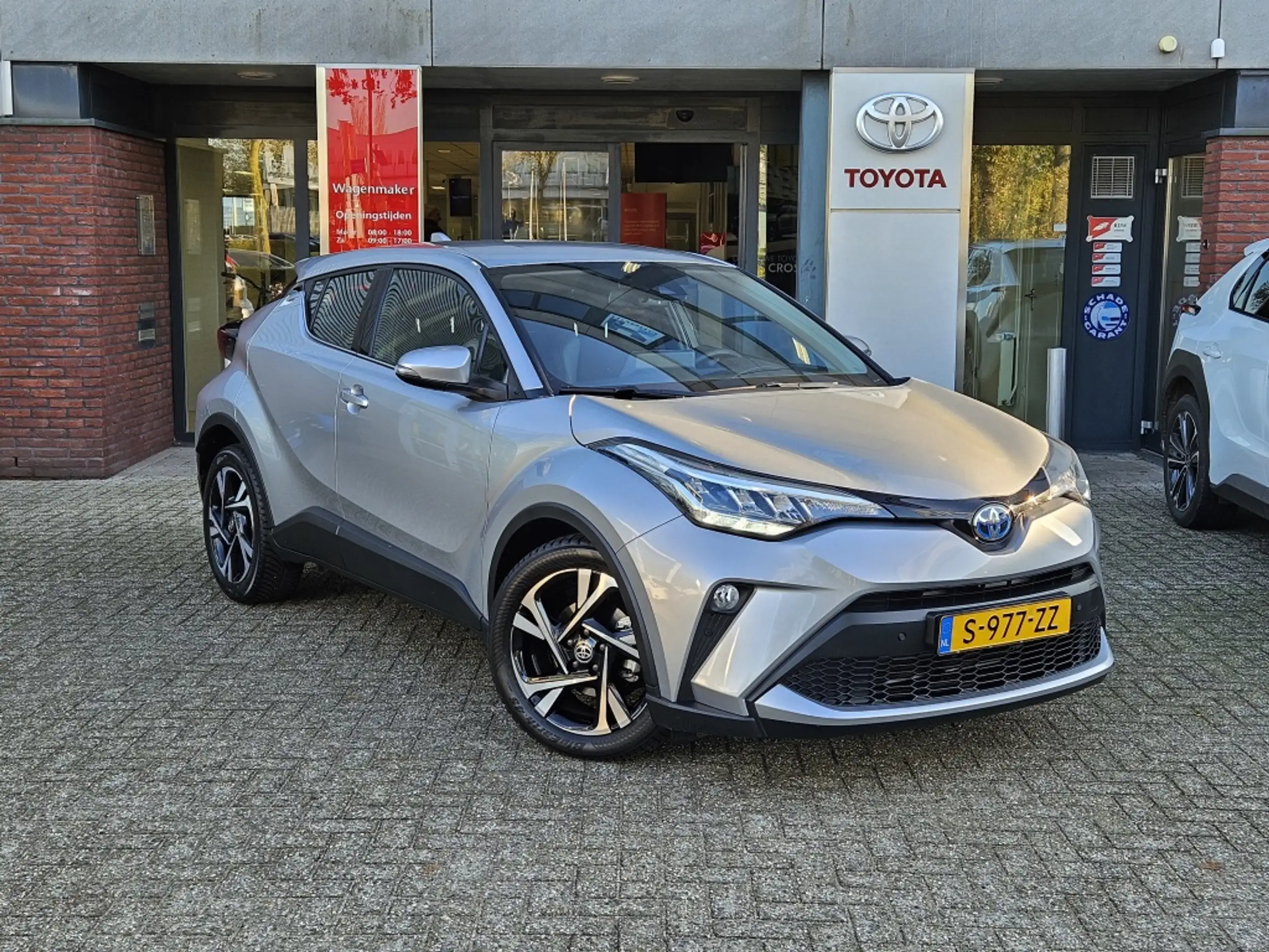 Toyota - C-HR