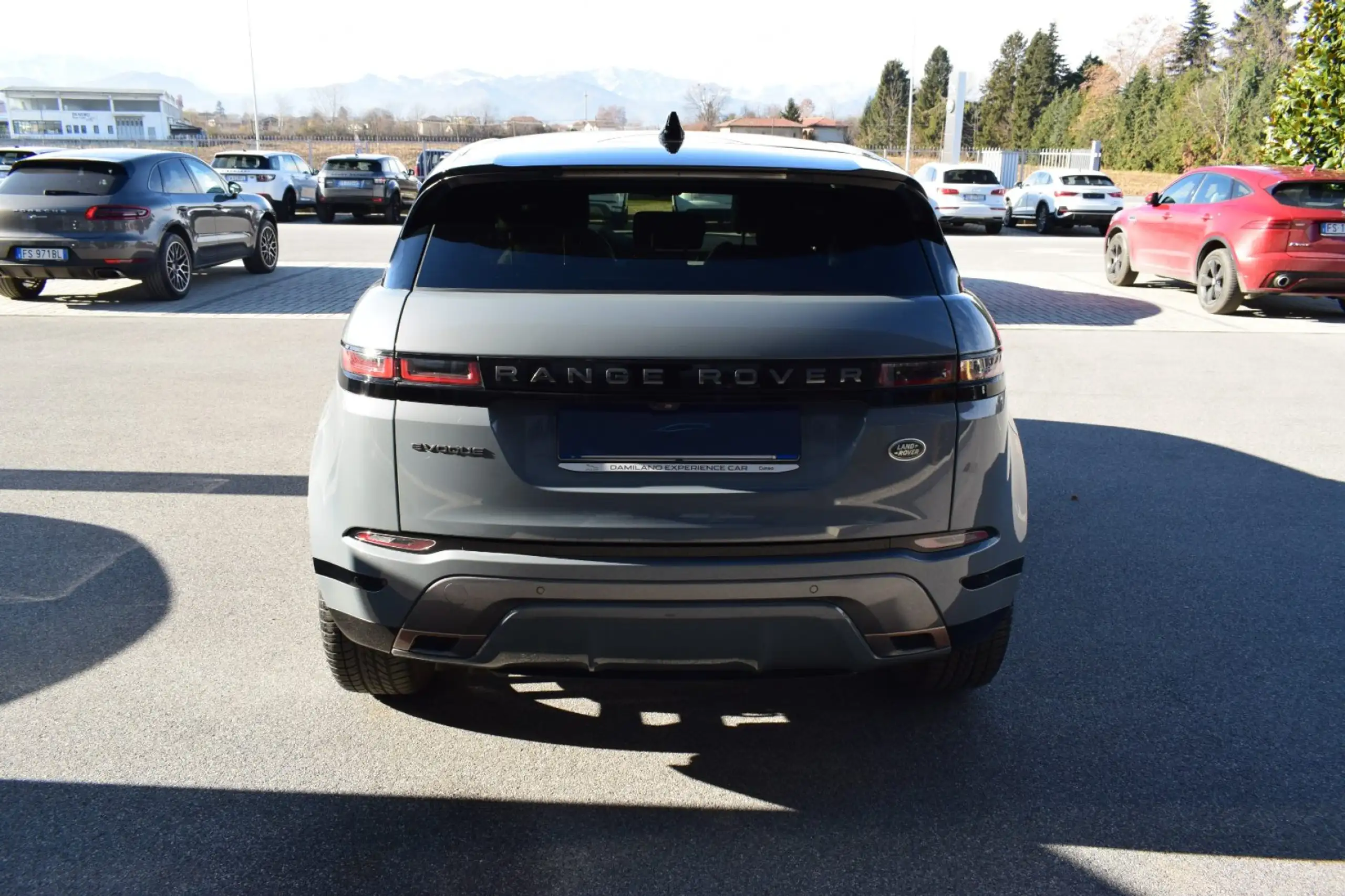 Land Rover - Range Rover Evoque