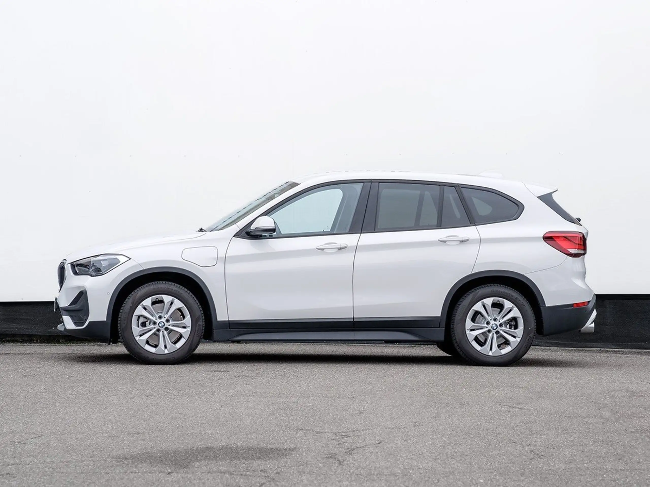 BMW - X1