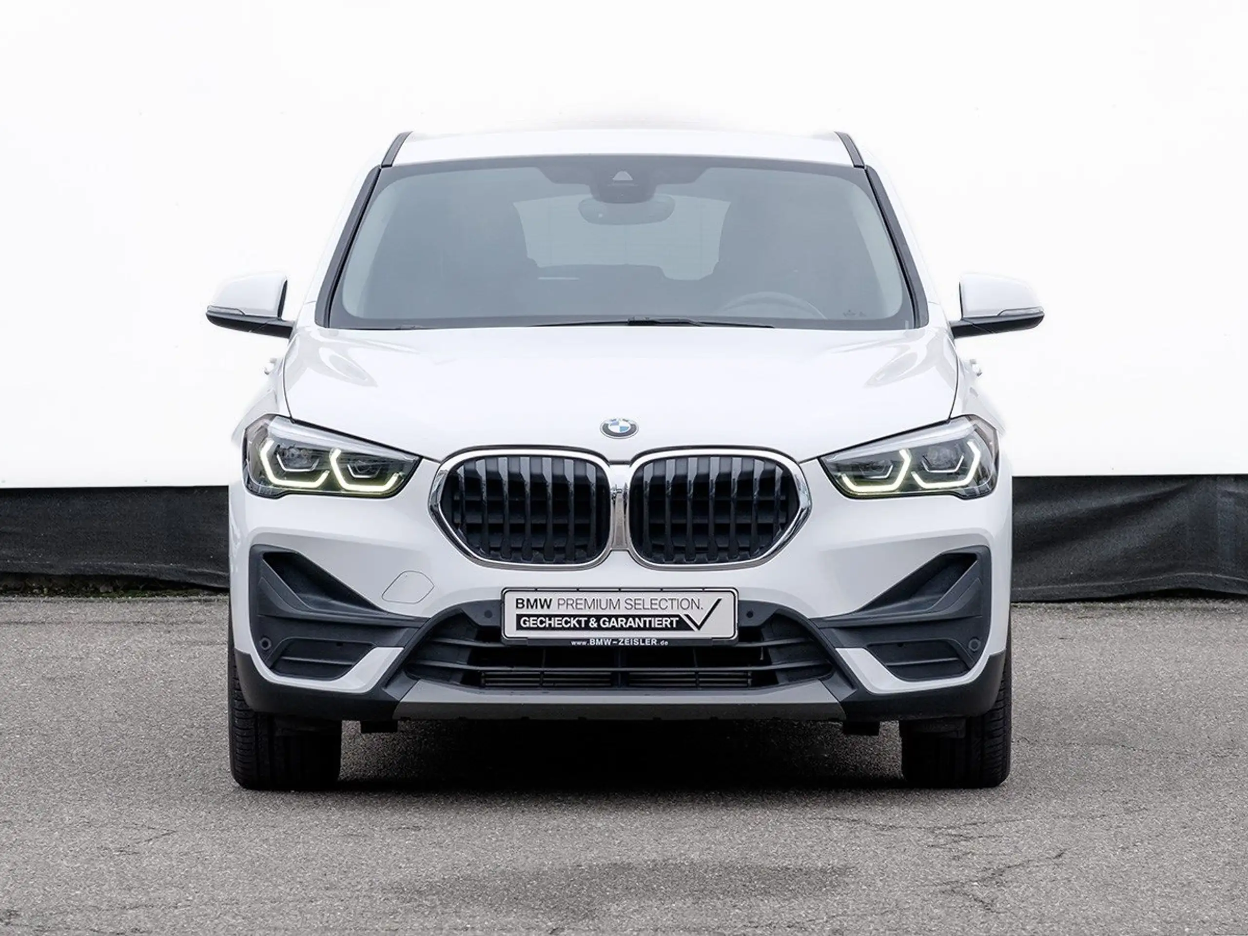 BMW - X1