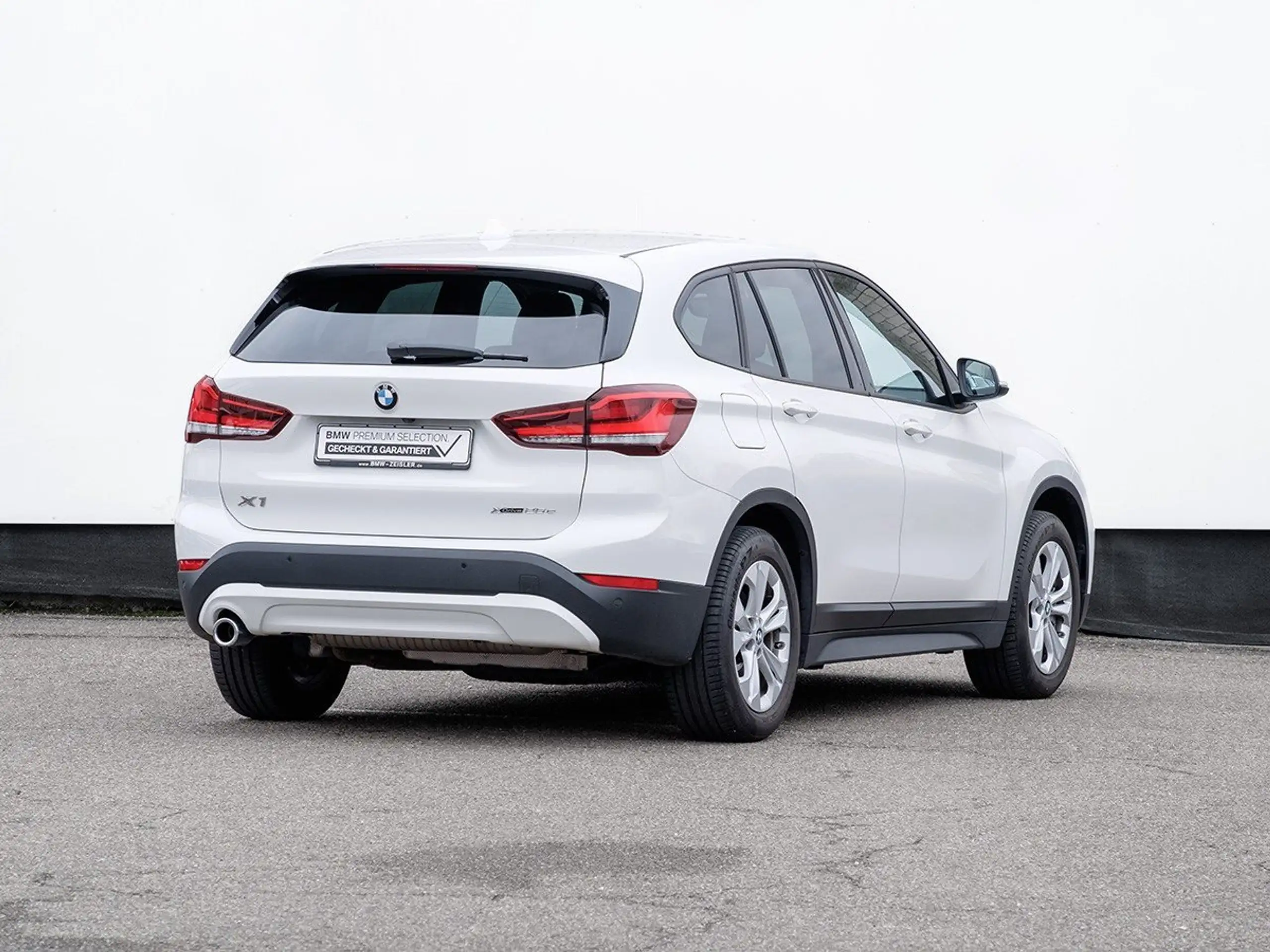 BMW - X1