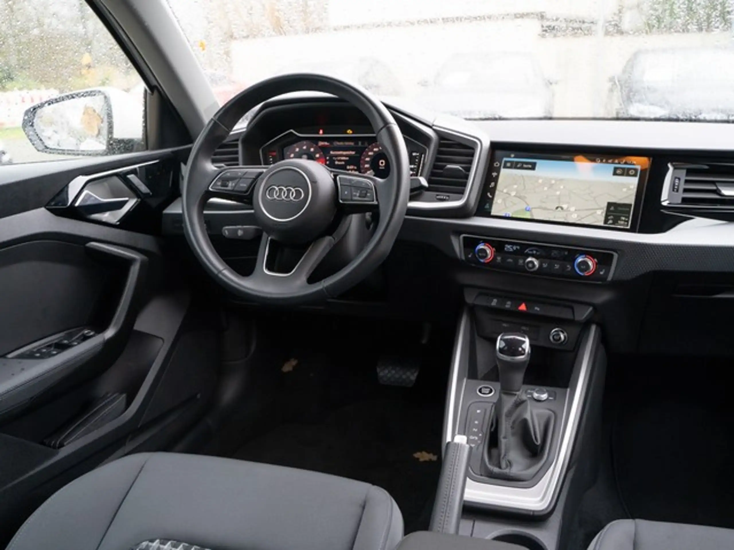 Audi - A1