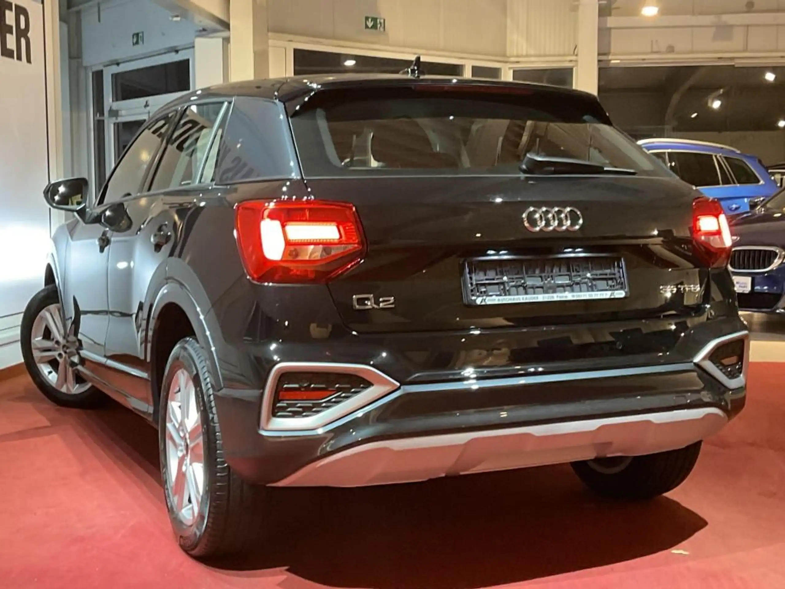 Audi - Q2