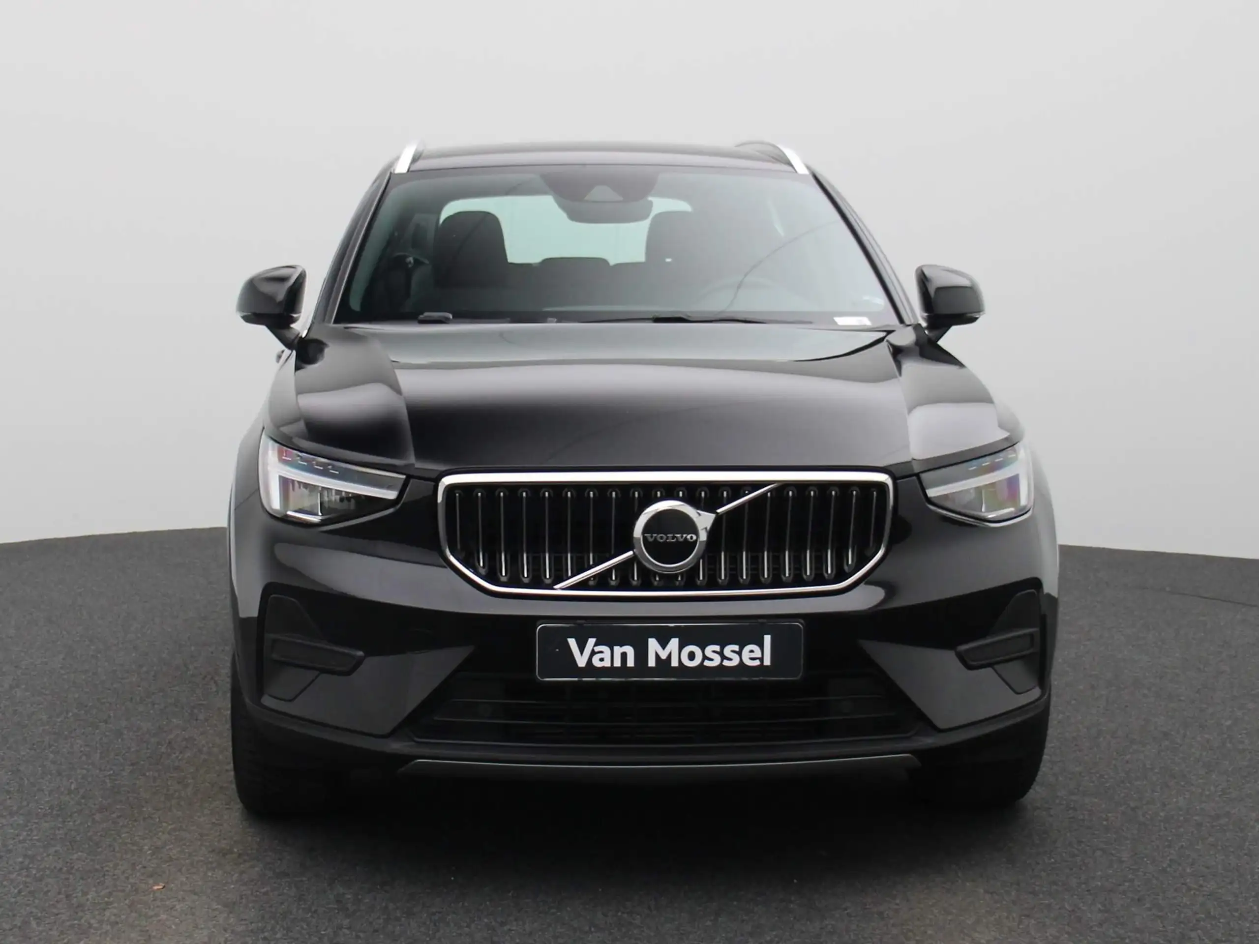 Volvo - XC40