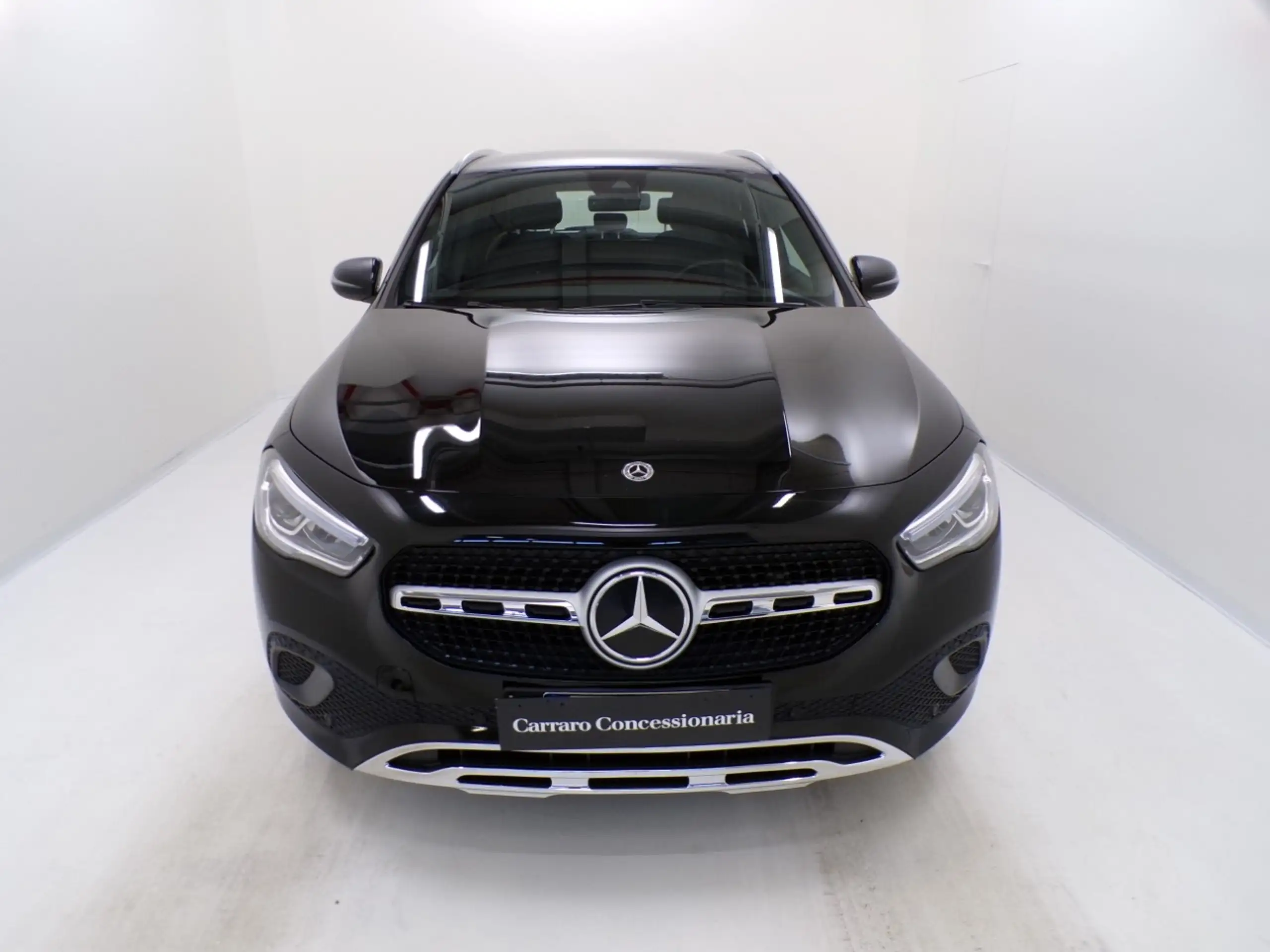 Mercedes-Benz - GLA 200