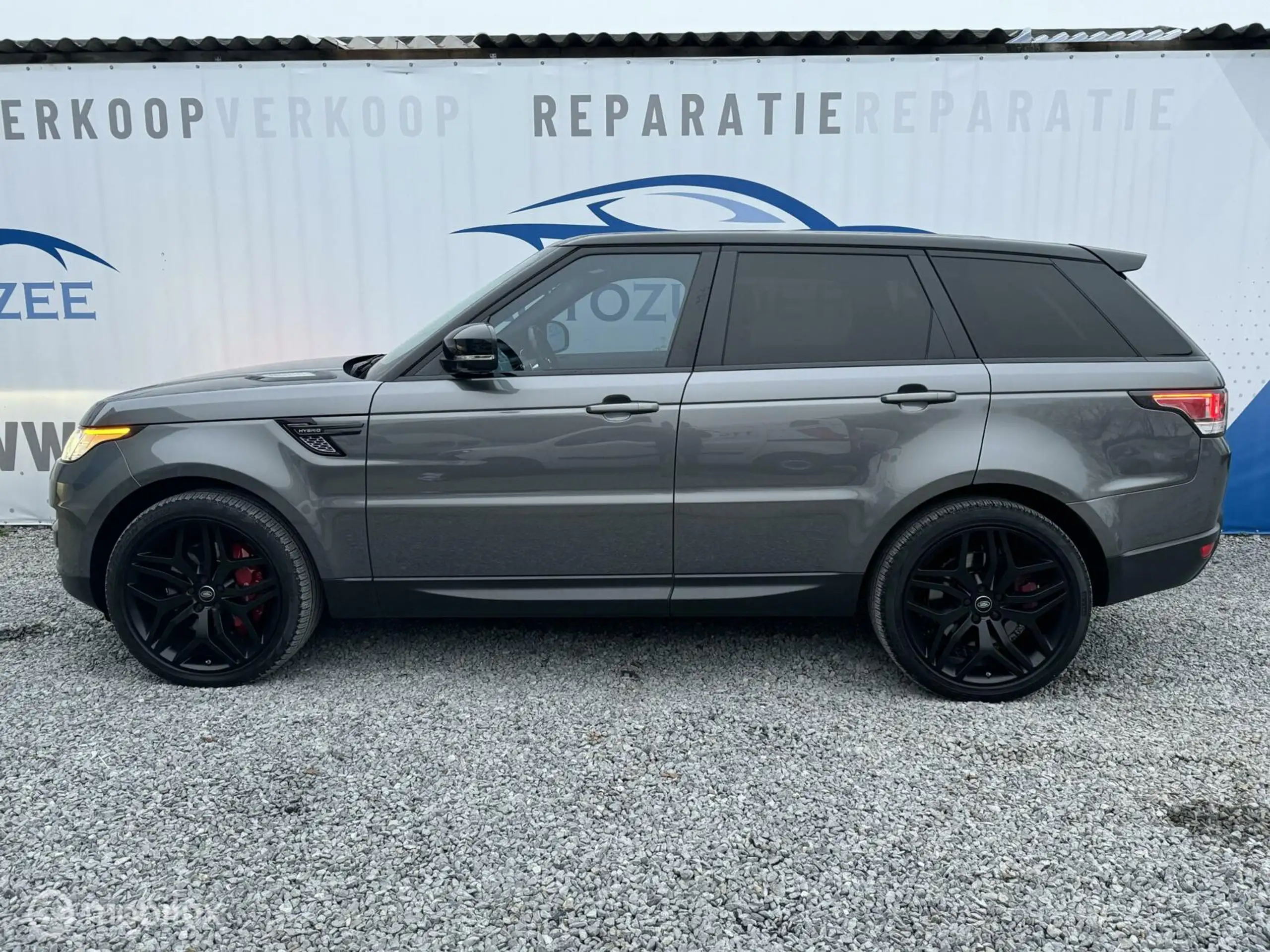 Land Rover - Range Rover Sport