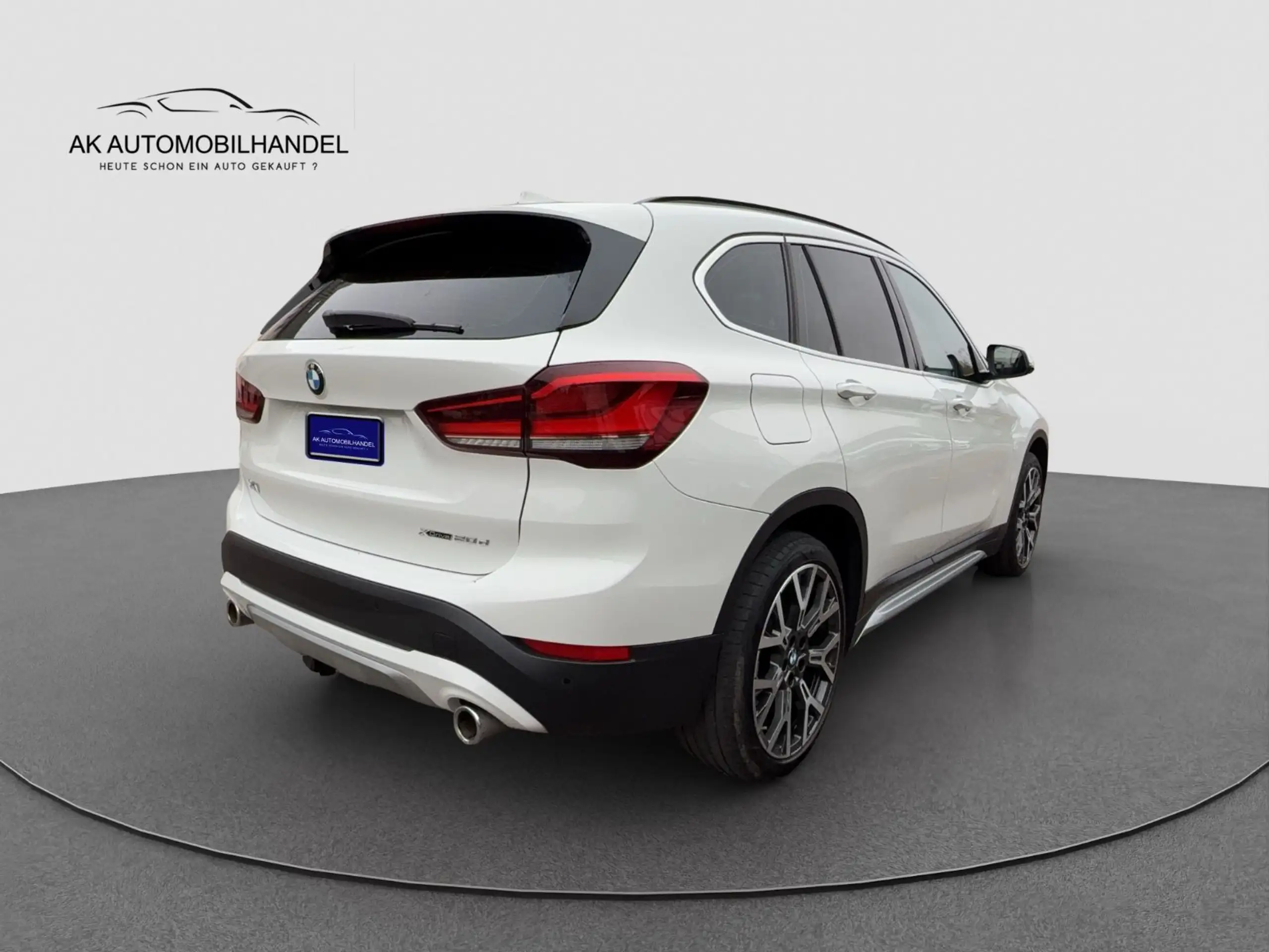 BMW - X1