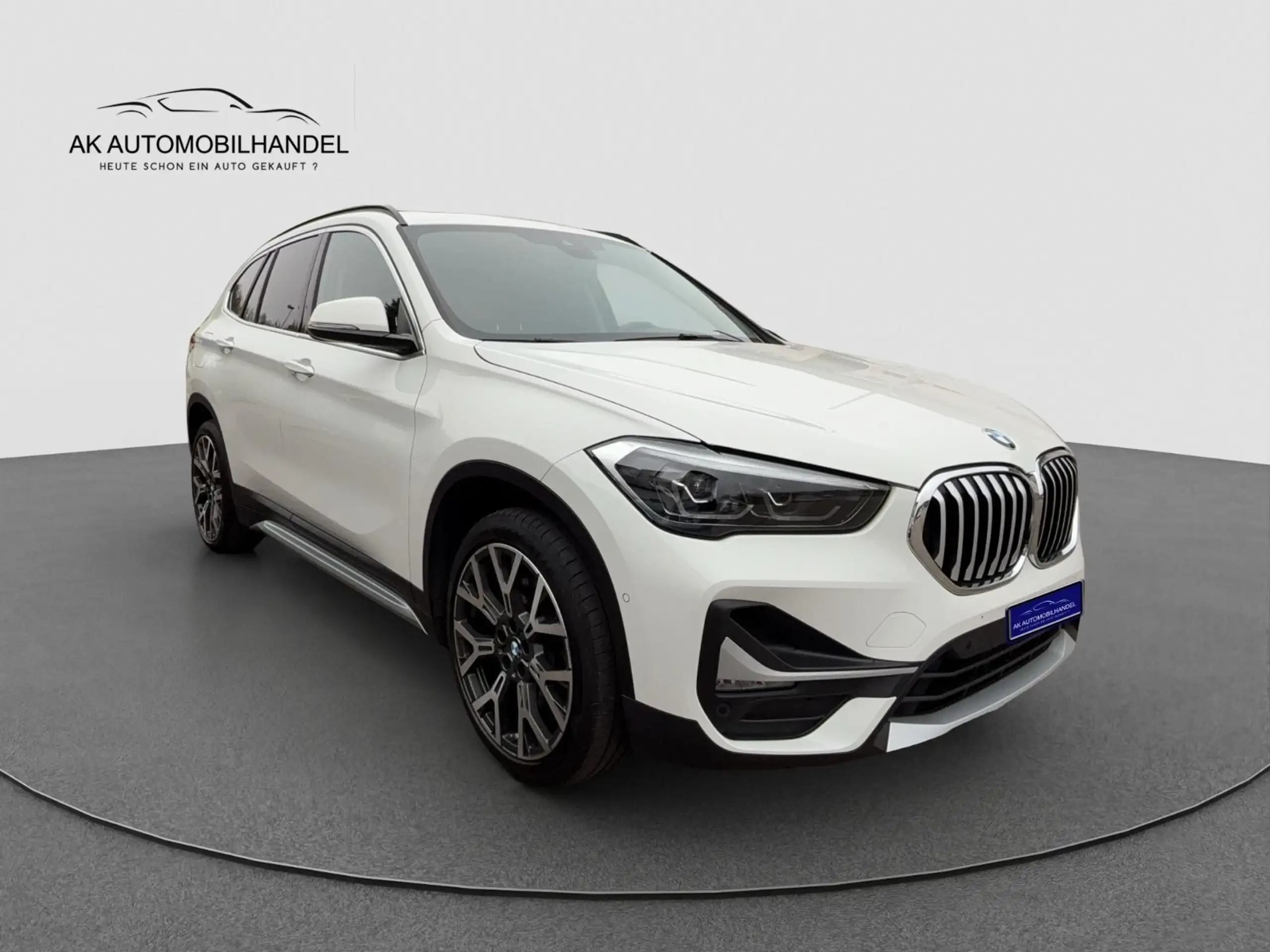 BMW - X1