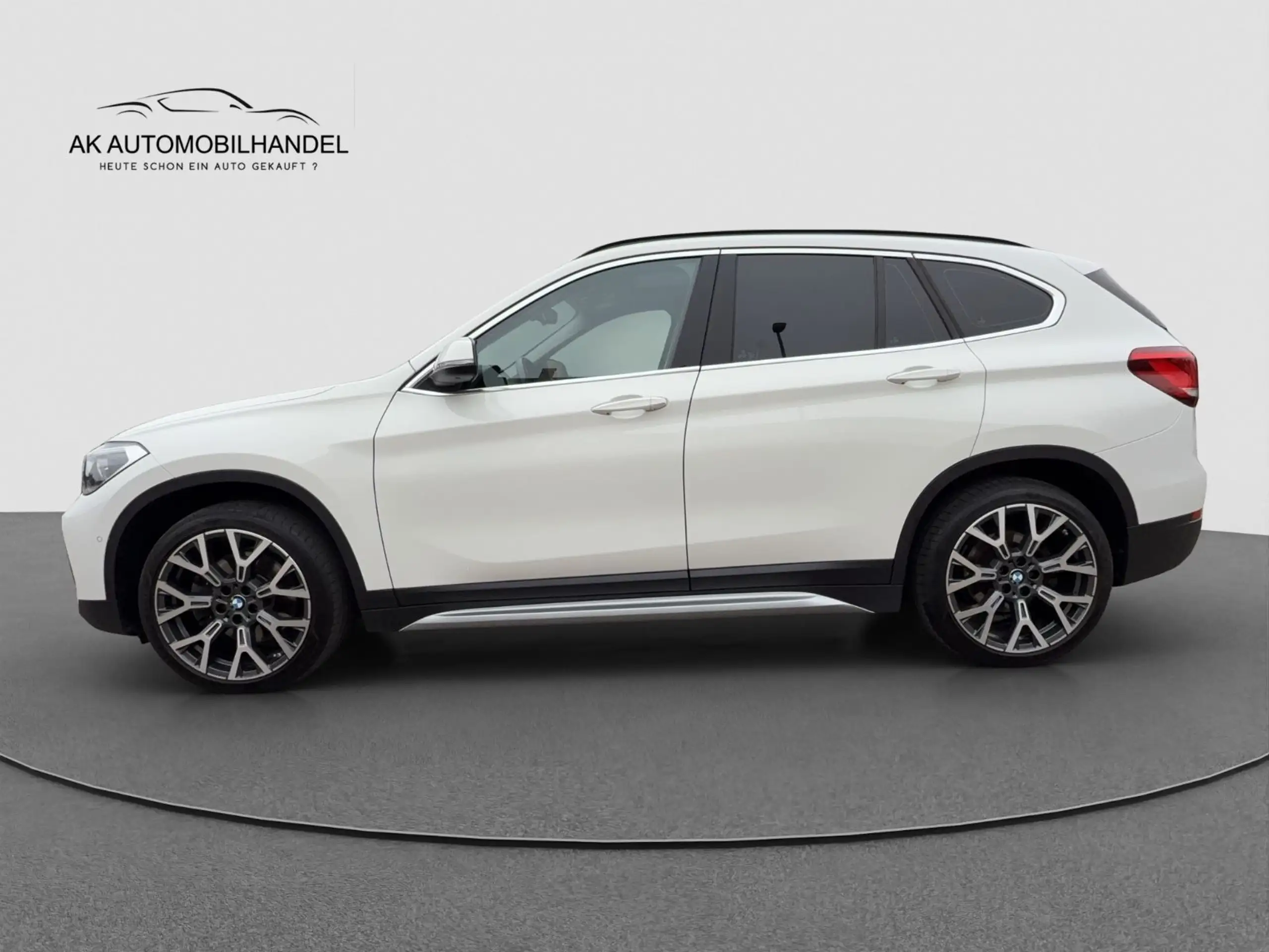 BMW - X1