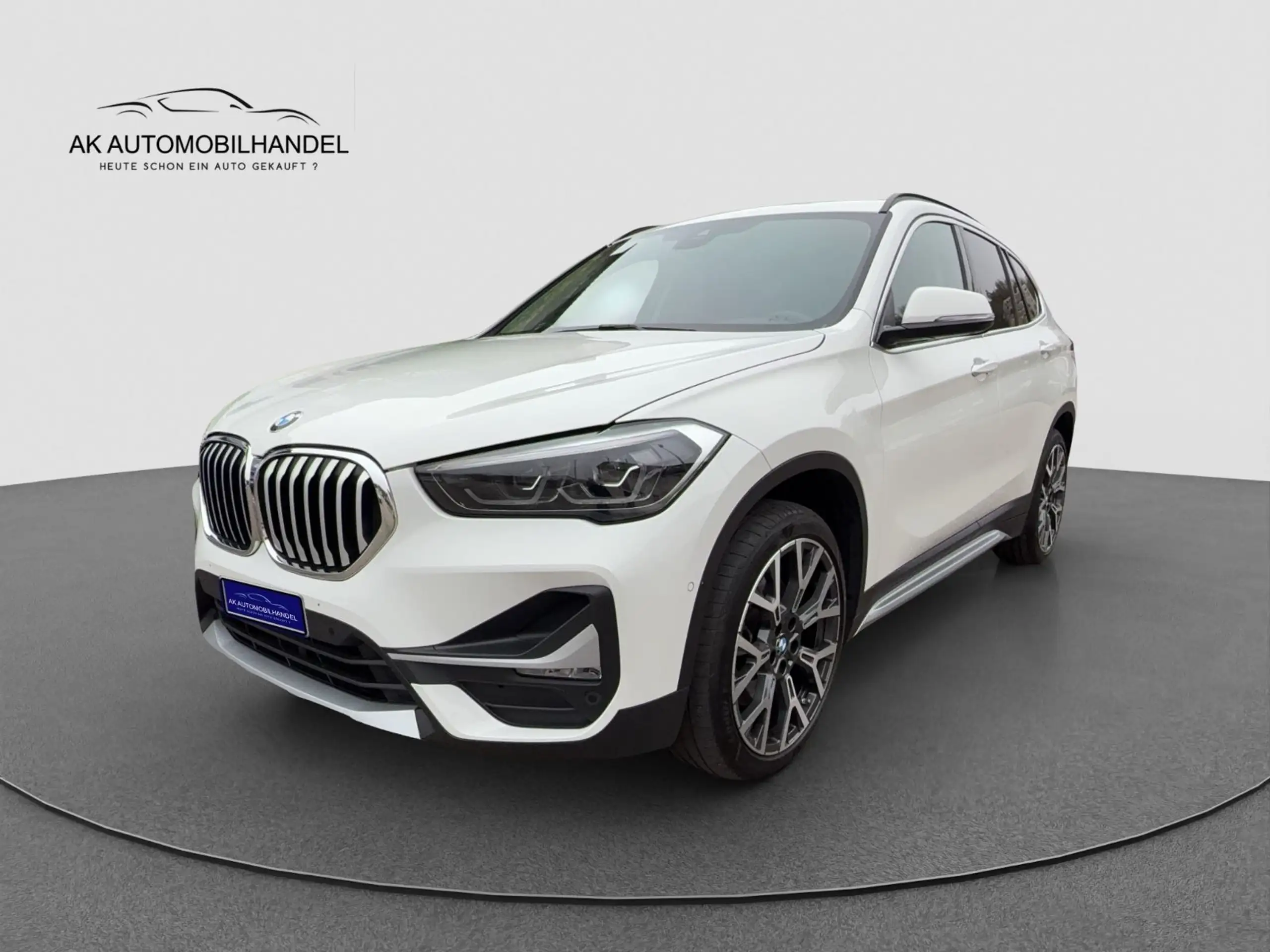 BMW - X1