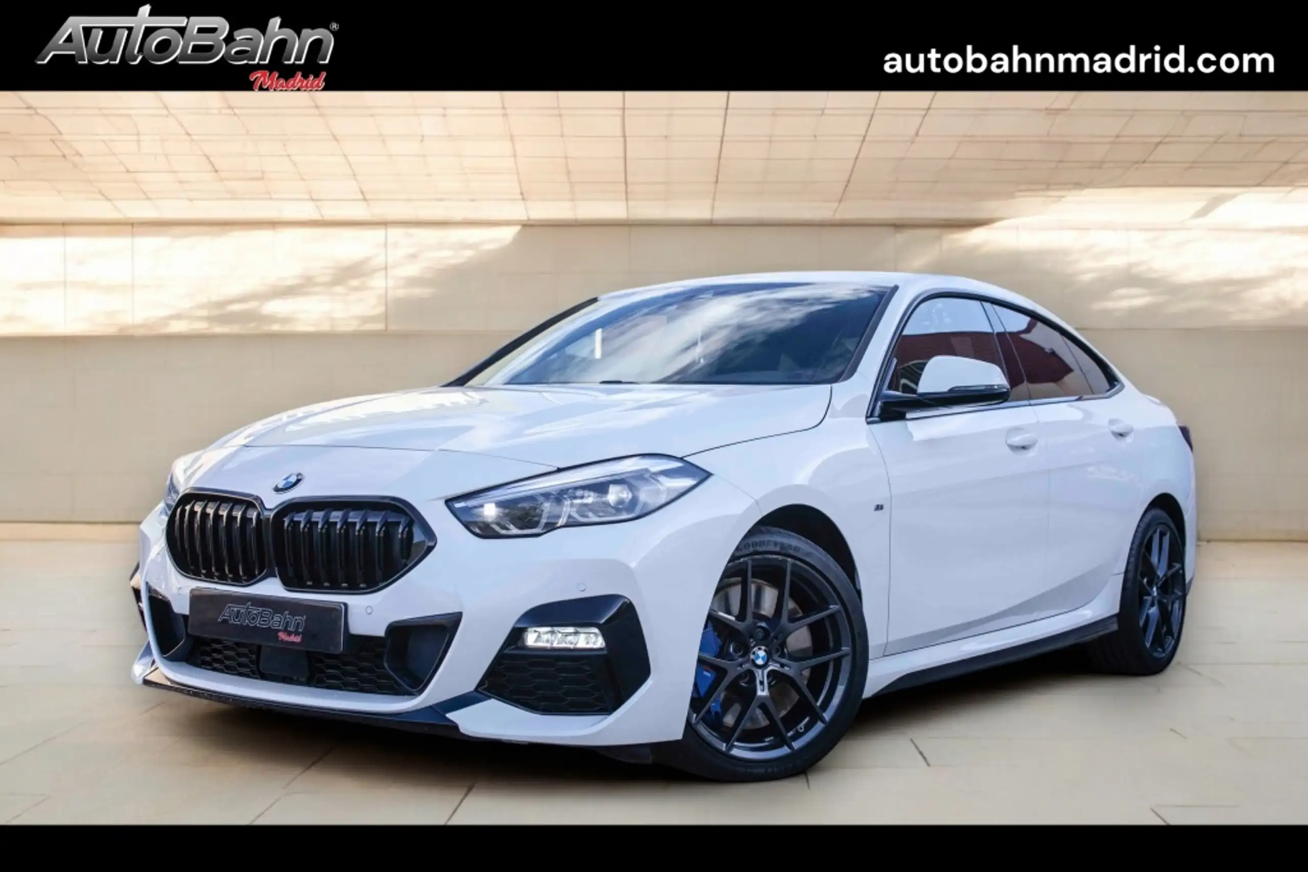 BMW 218 2021