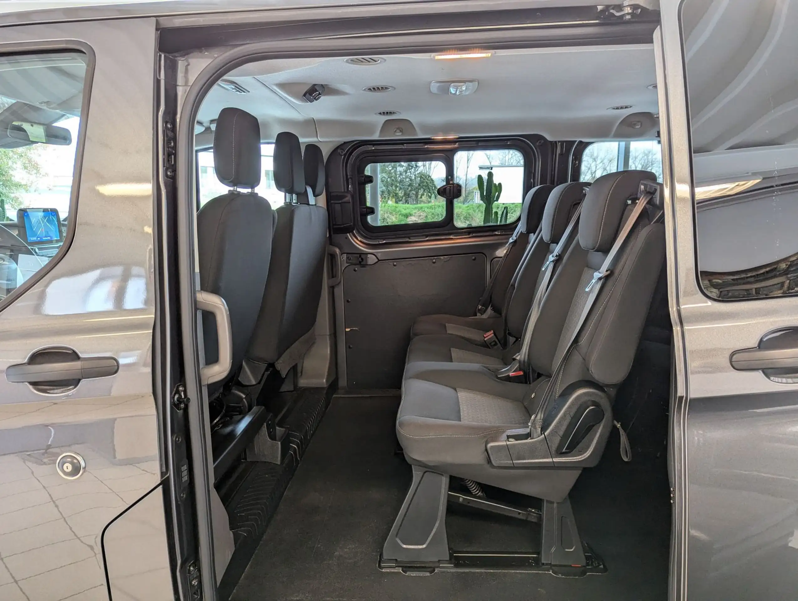 Ford - Transit Custom