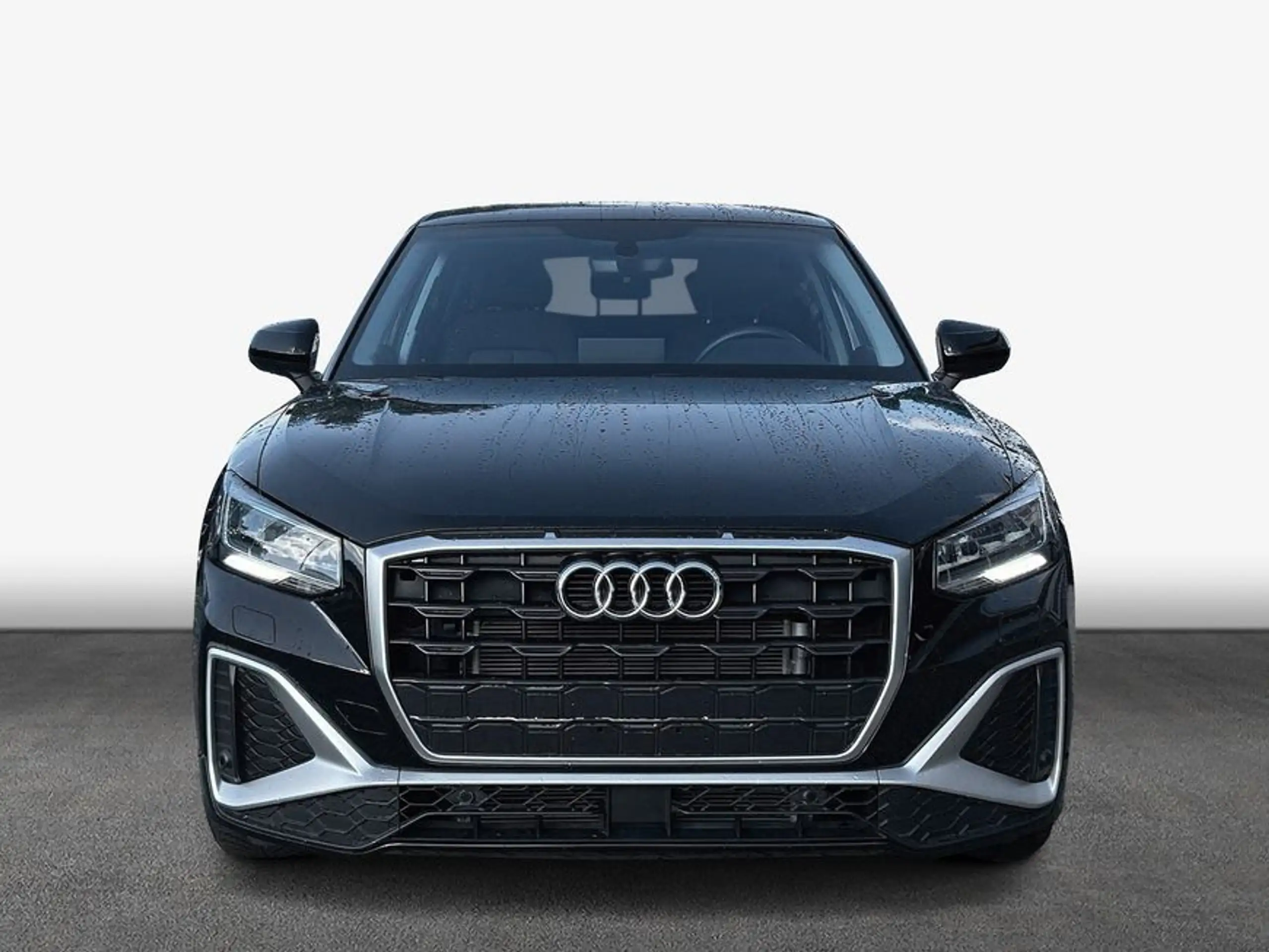 Audi - Q2