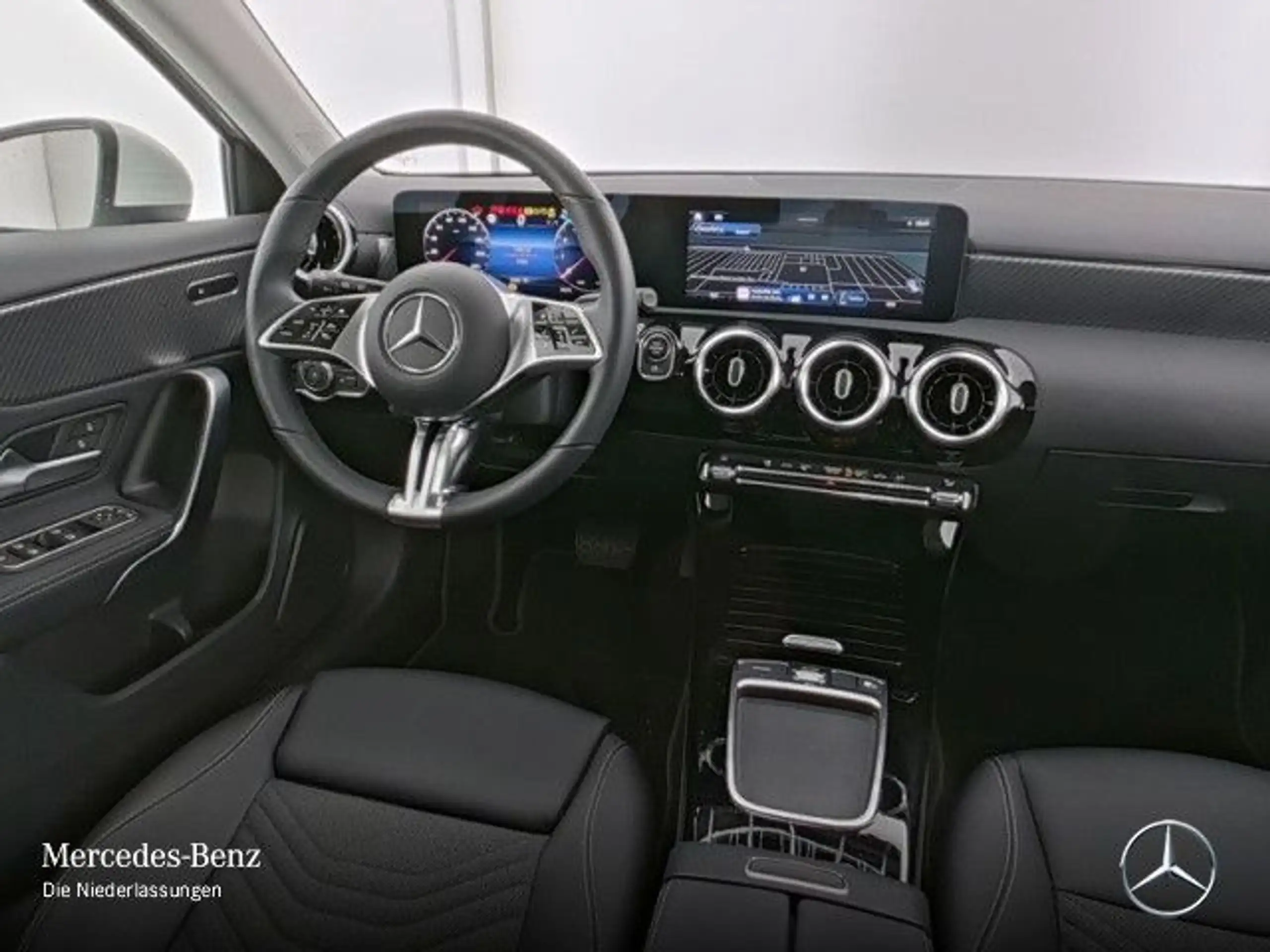 Mercedes-Benz - A 200