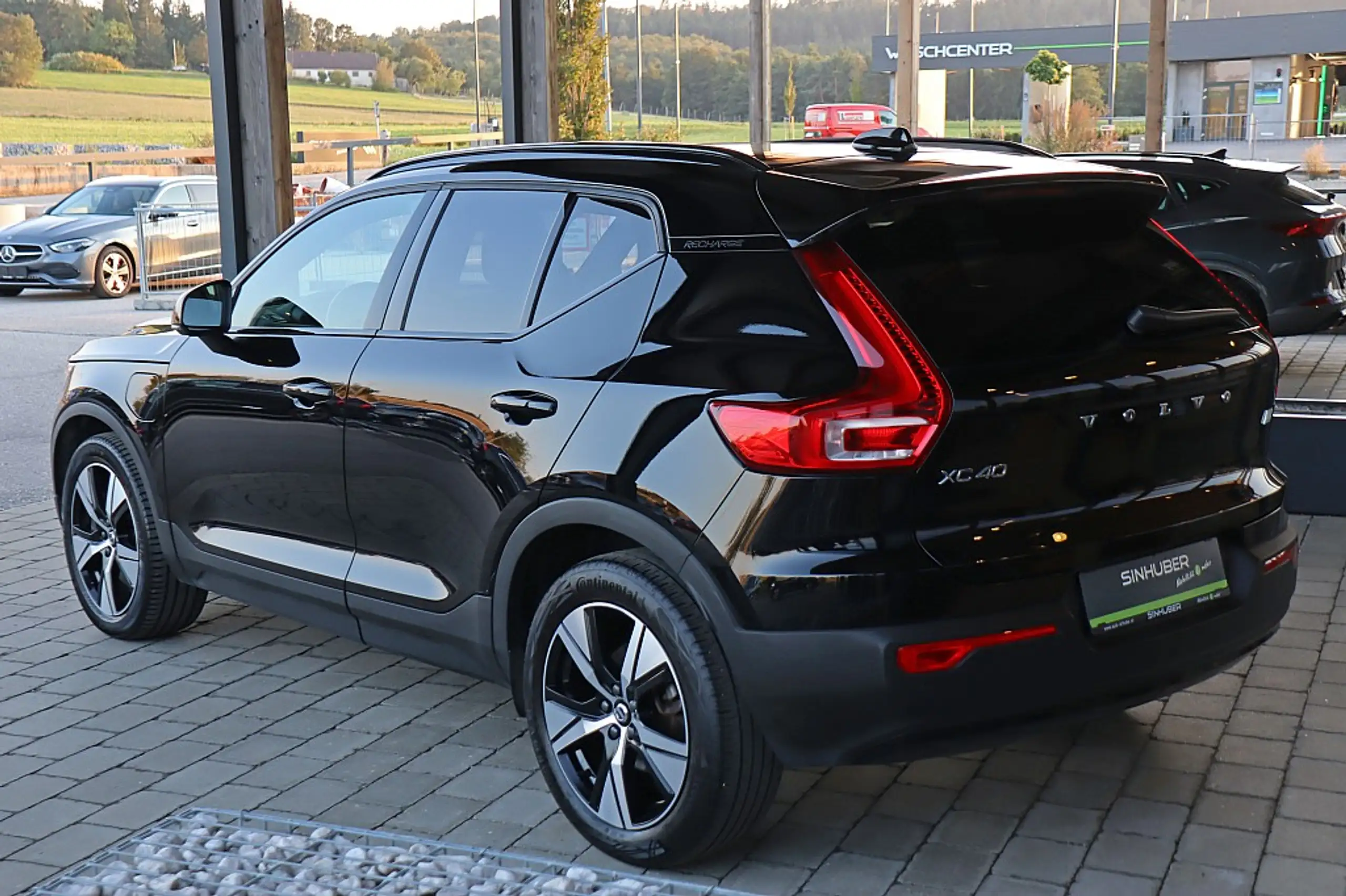 Volvo - XC40