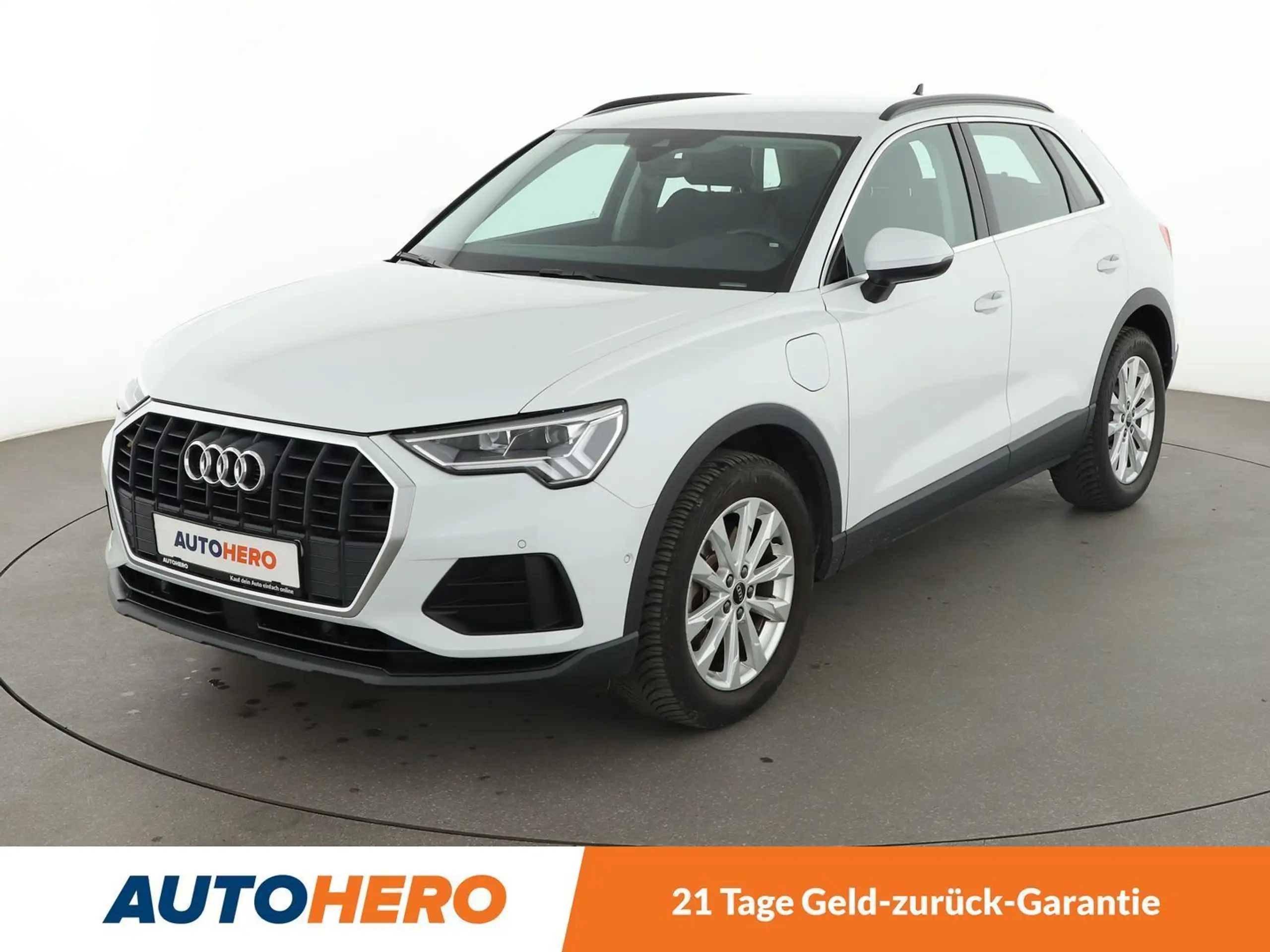 Audi - Q3