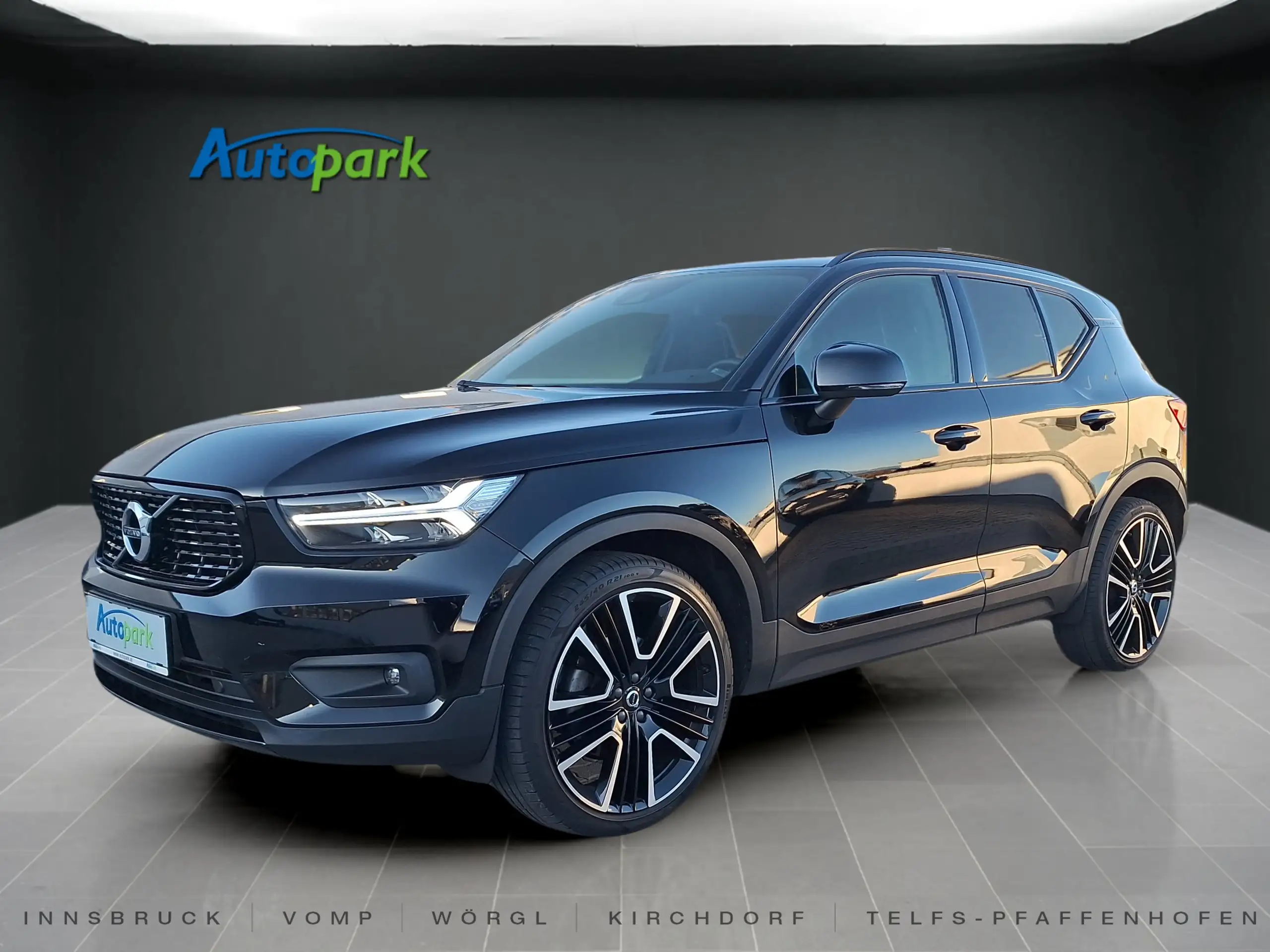 Volvo - XC40