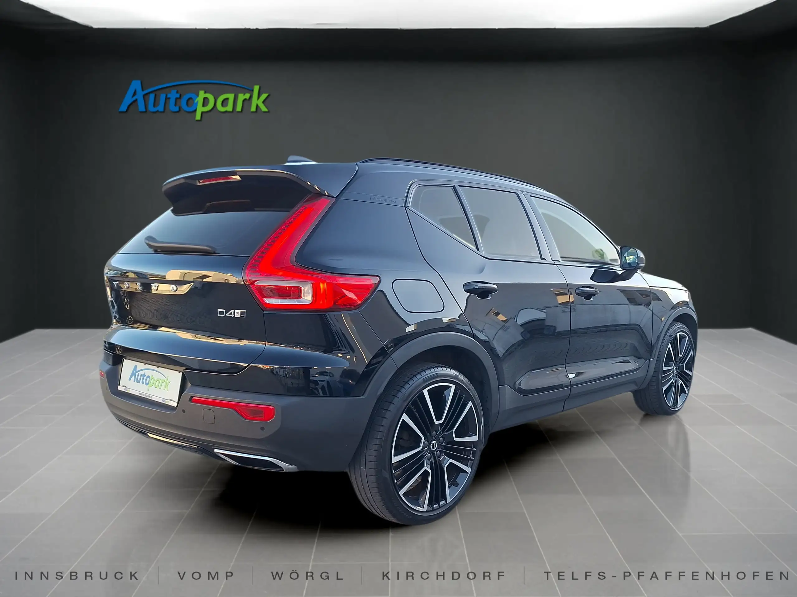 Volvo - XC40