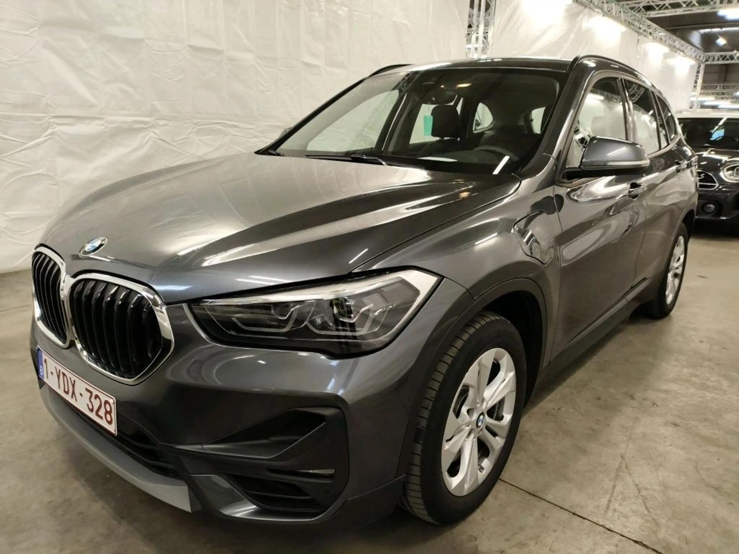 BMW - X1