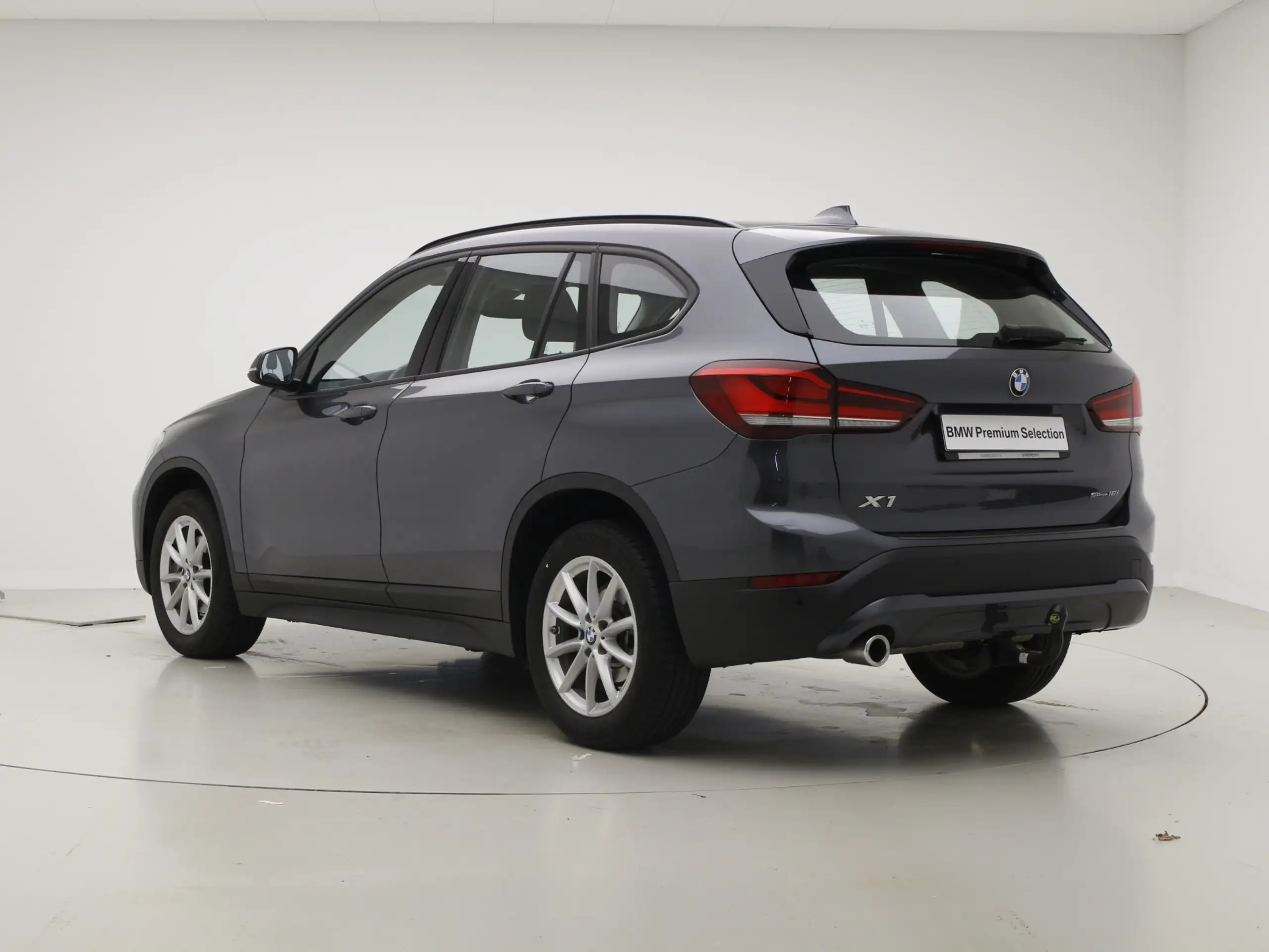 BMW - X1