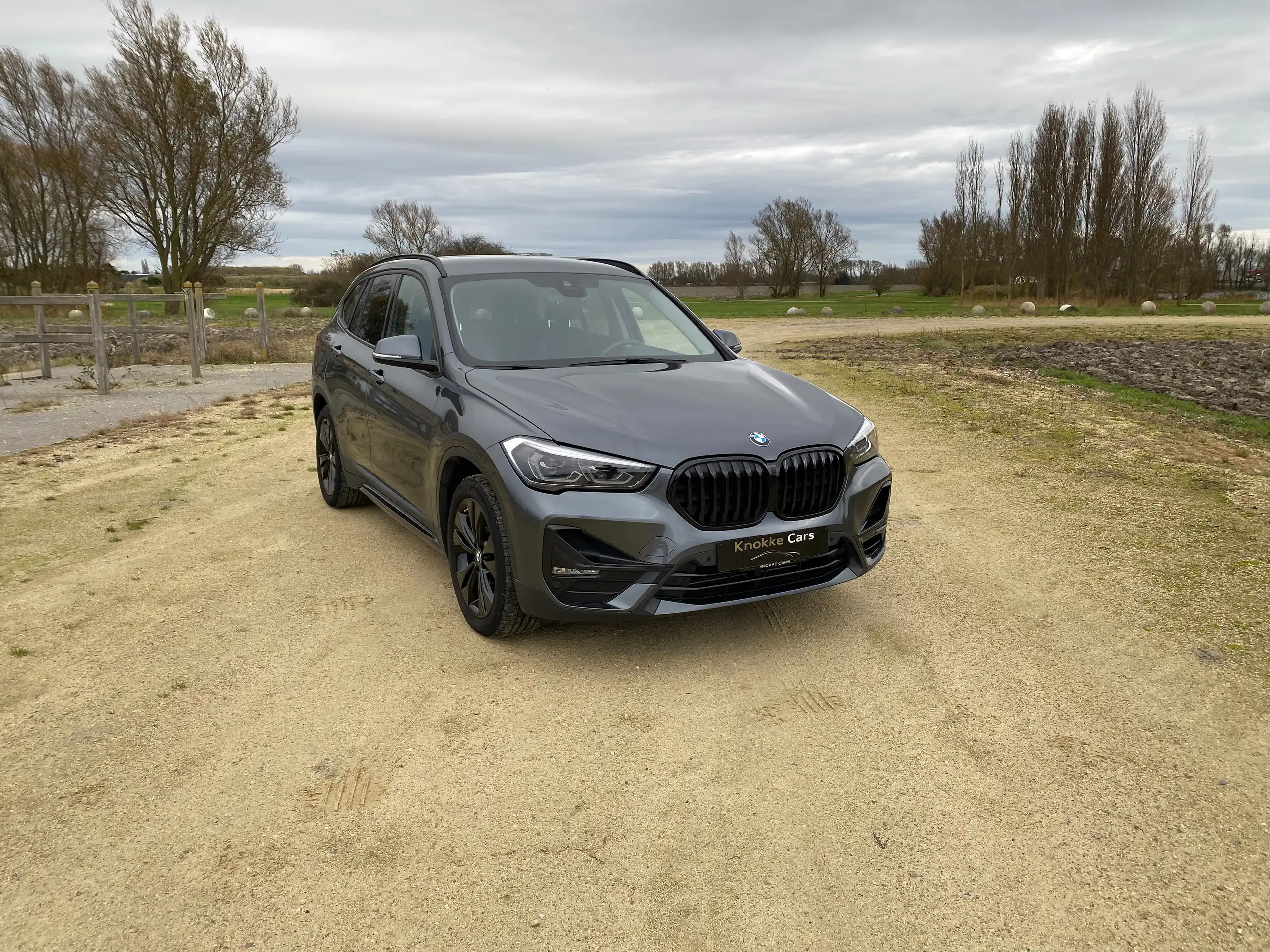 BMW - X1