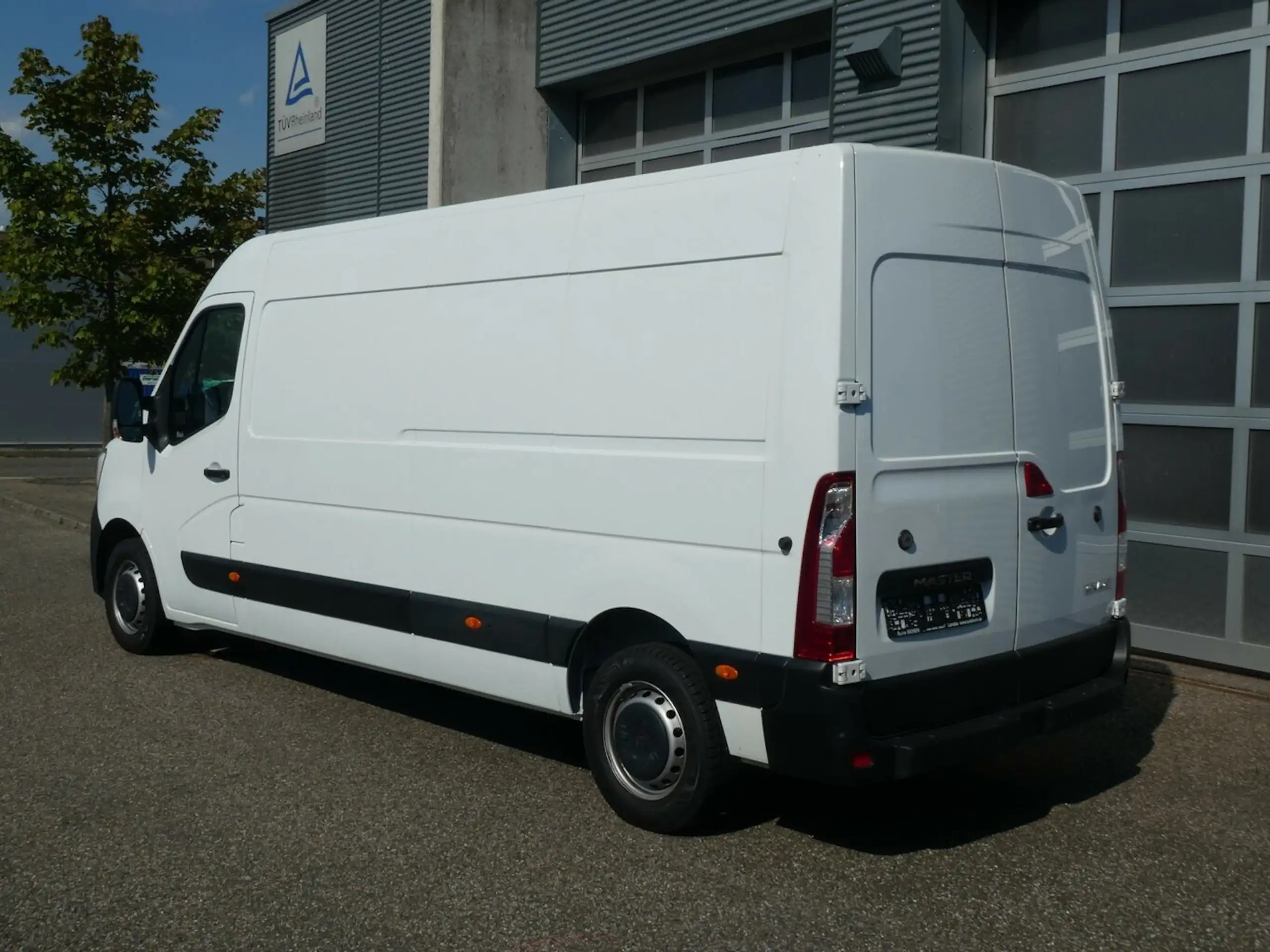 Renault - Master