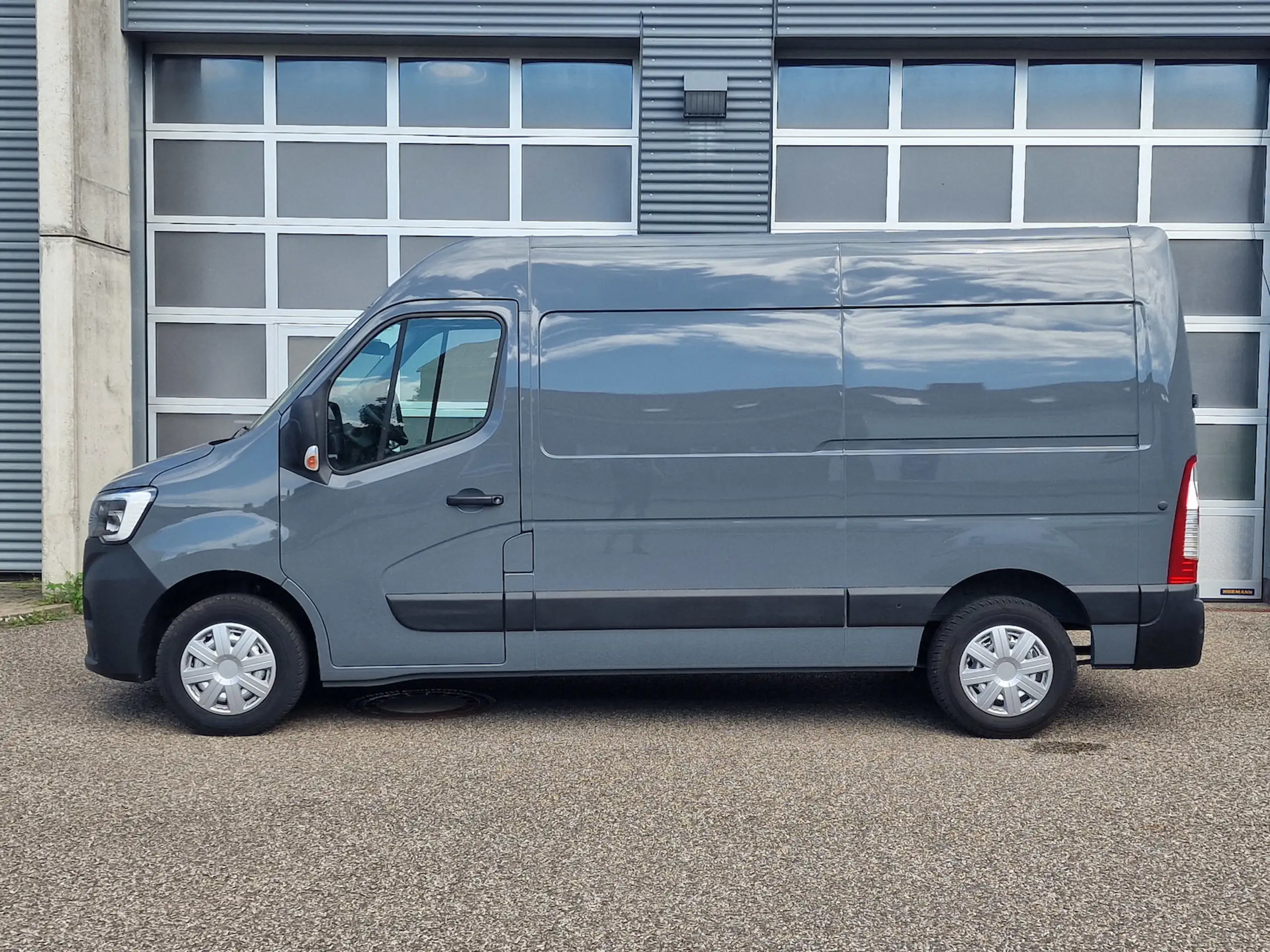 Renault - Master