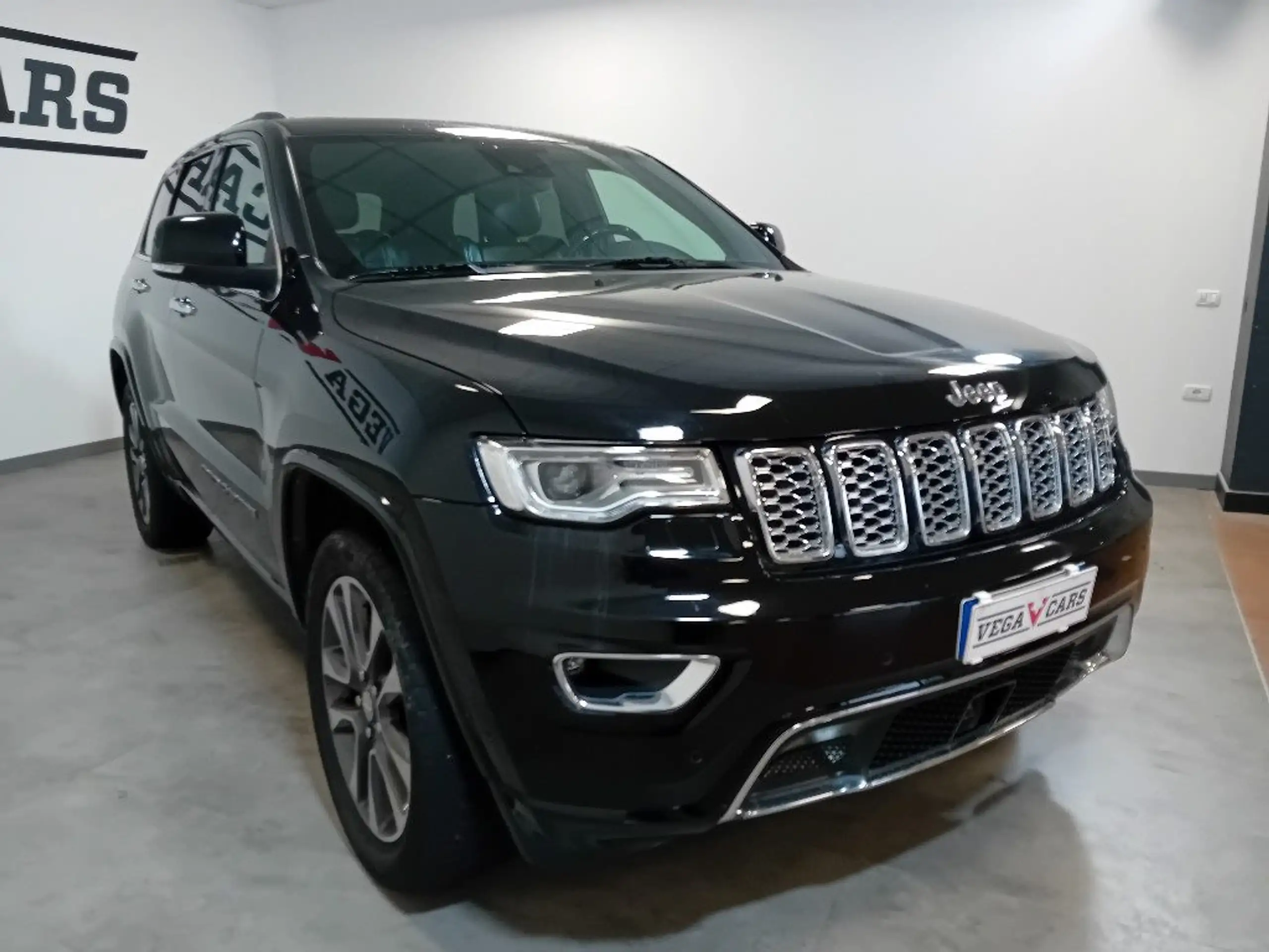 Jeep - Grand Cherokee