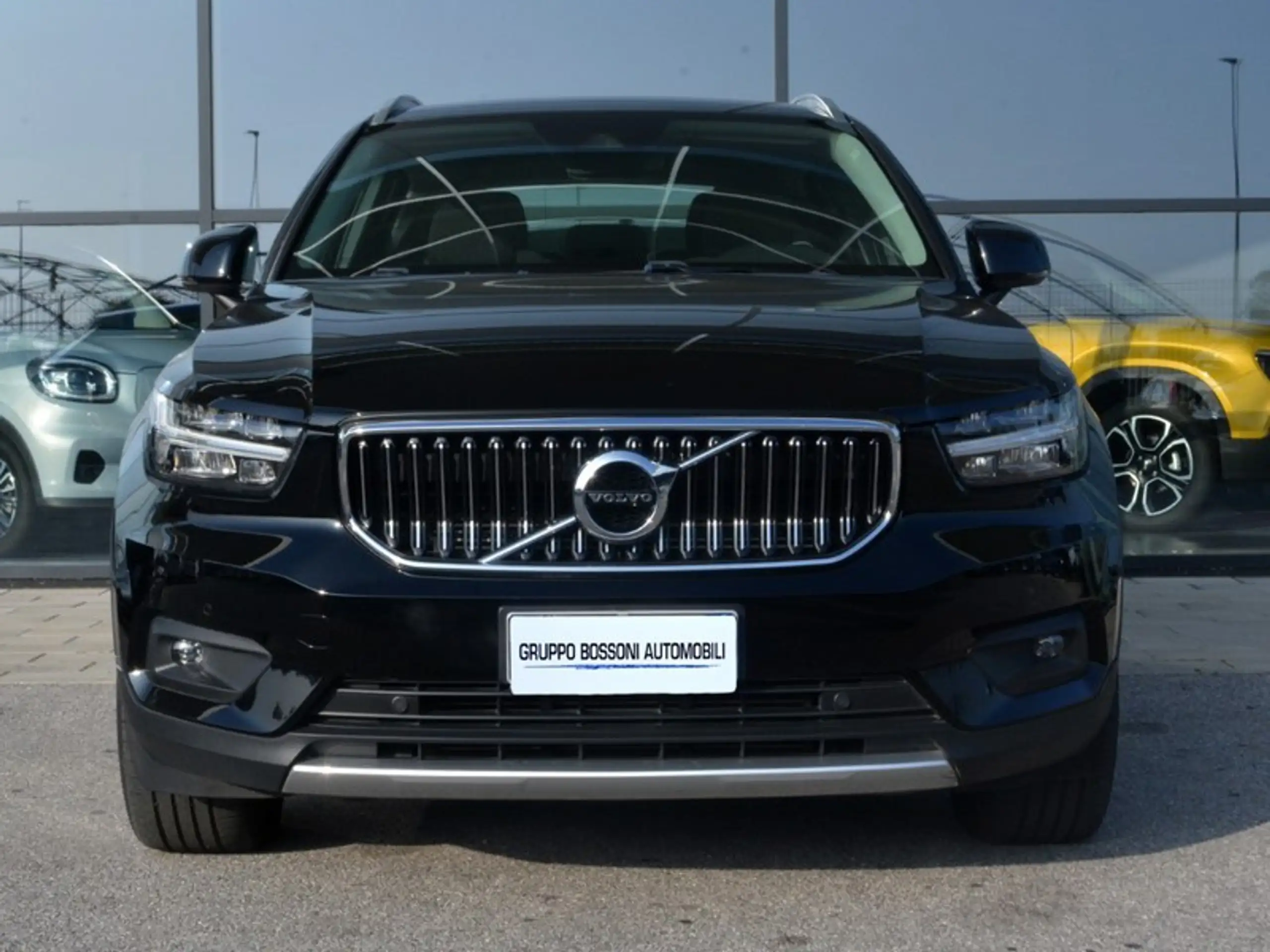 Volvo - XC40